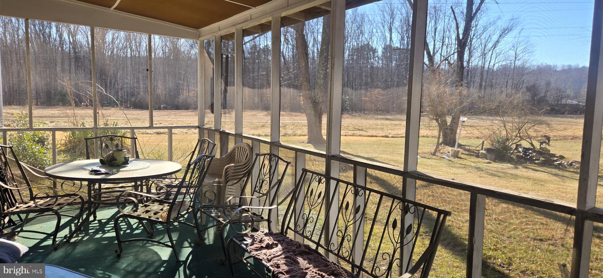 CRESTVIEW MANOR - Residential