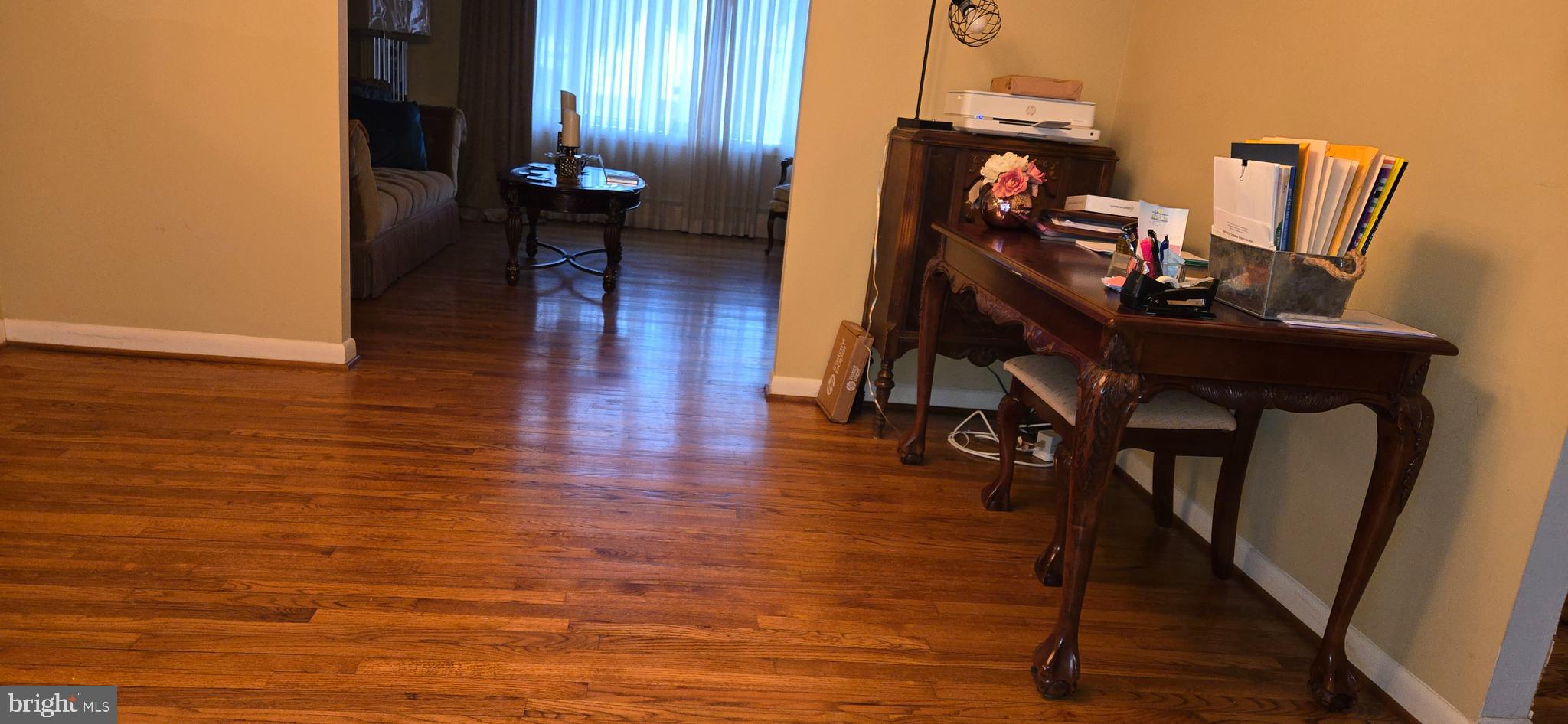 CRESTVIEW MANOR - Residential