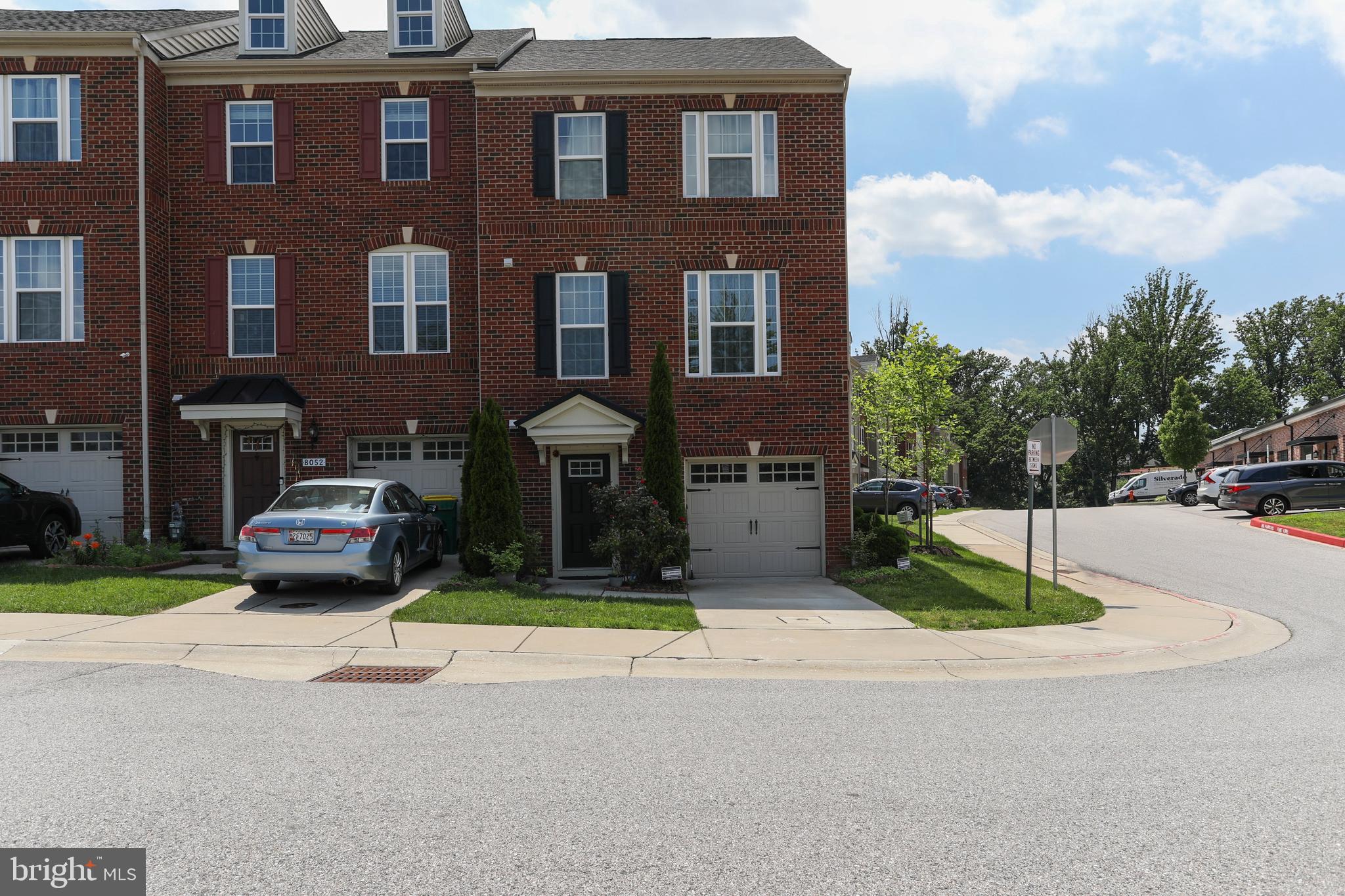 ELLICOTT CROSSING - Residential Lease