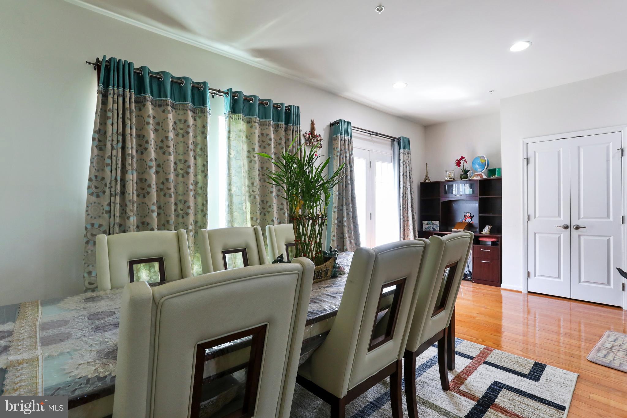 ELLICOTT CROSSING - Residential Lease