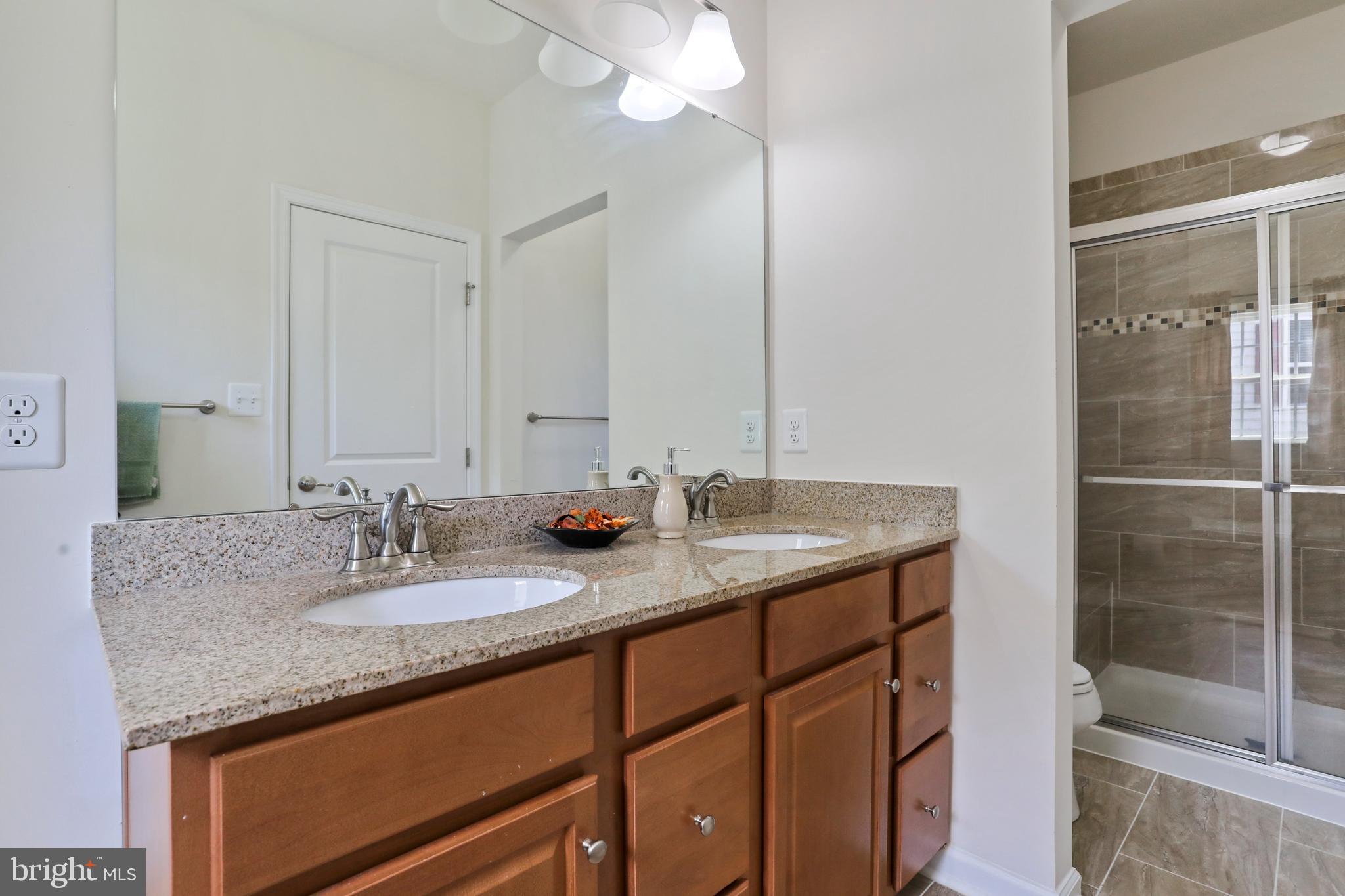 ELLICOTT CROSSING - Residential Lease