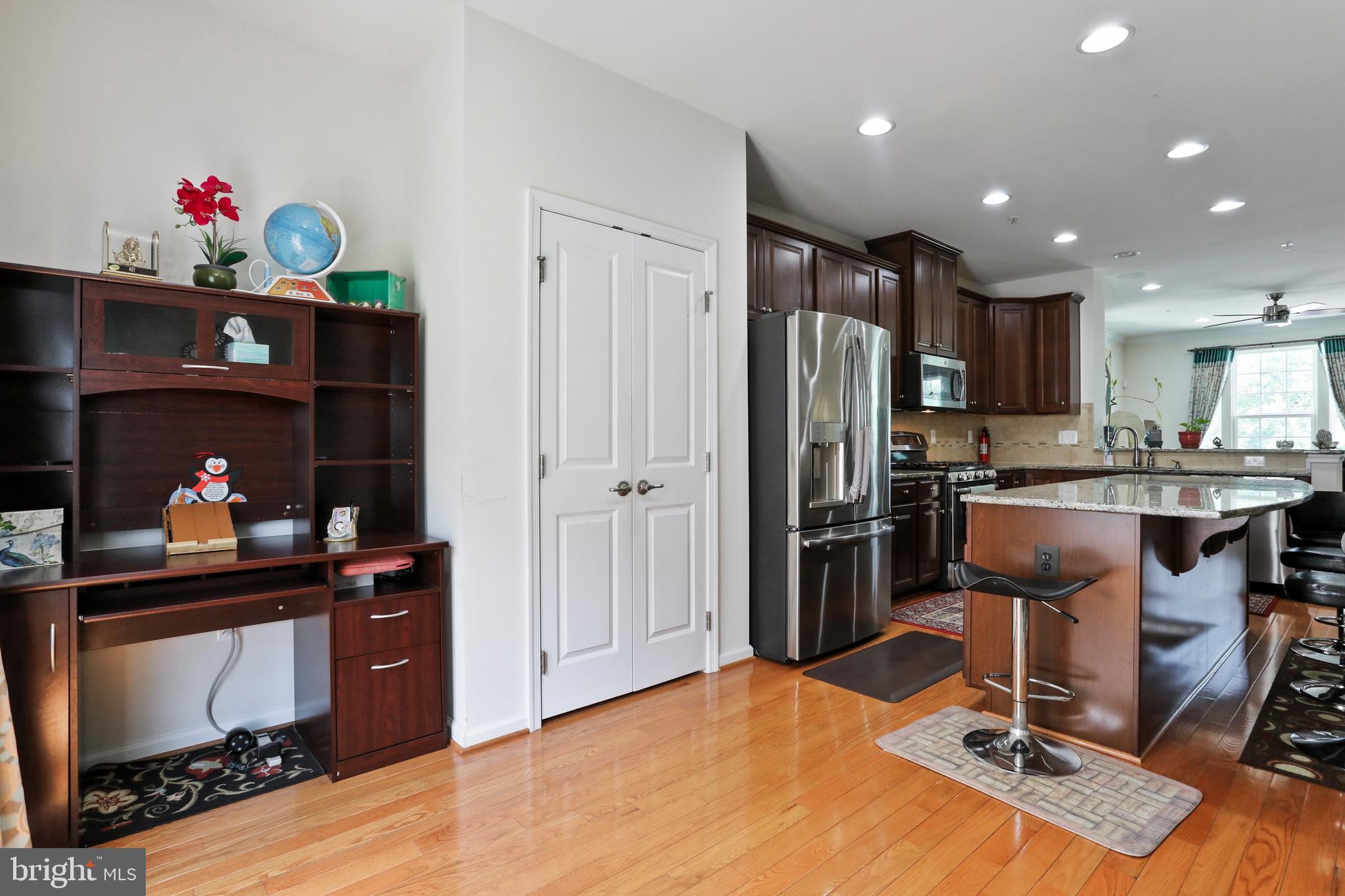 ELLICOTT CROSSING - Residential Lease