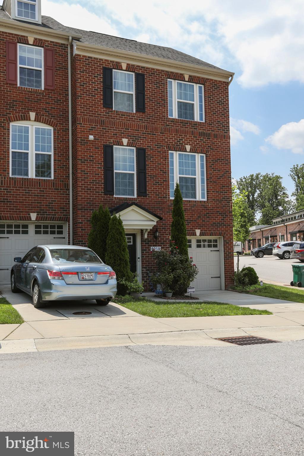 ELLICOTT CROSSING - Residential Lease