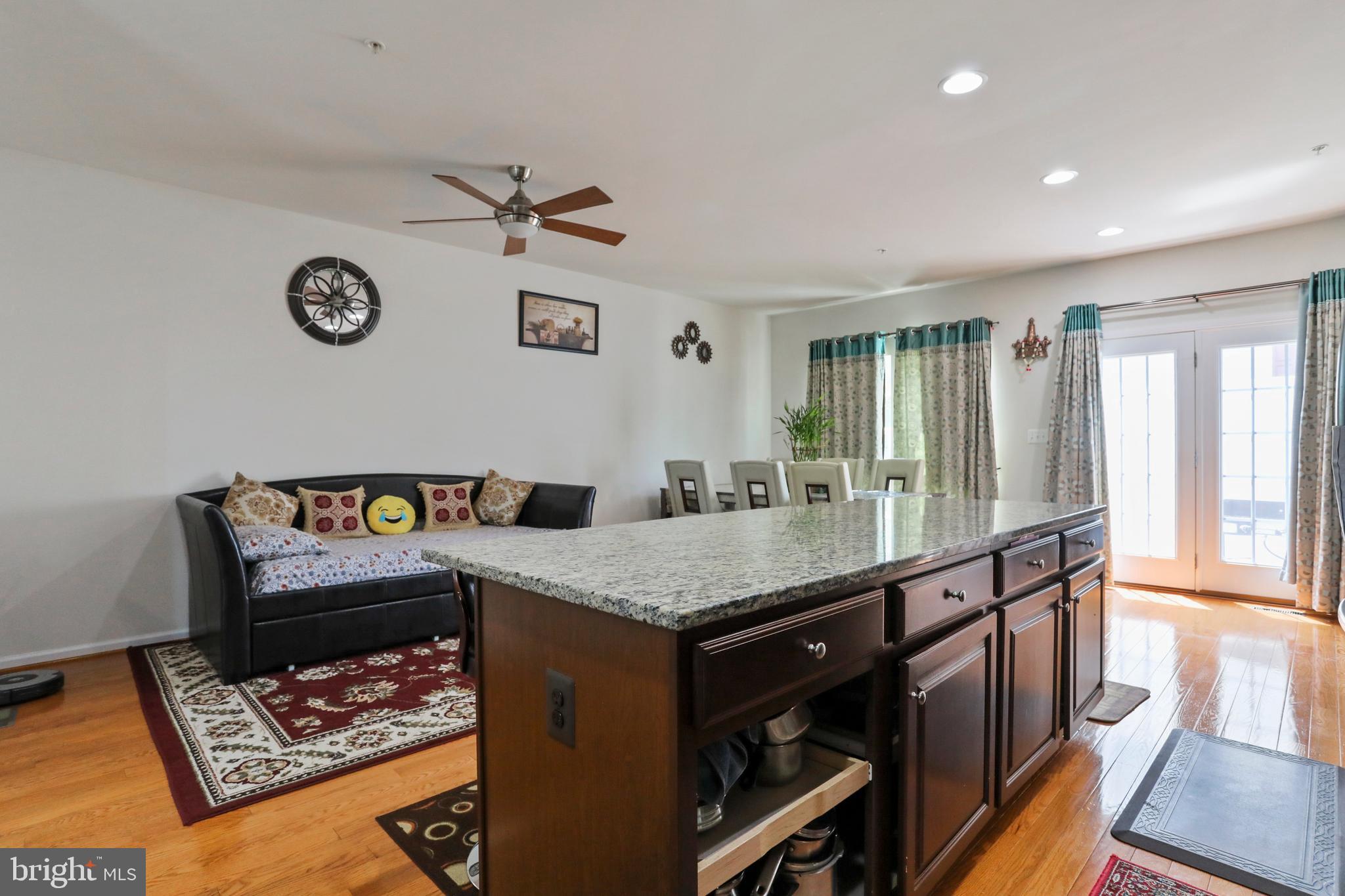 ELLICOTT CROSSING - Residential Lease