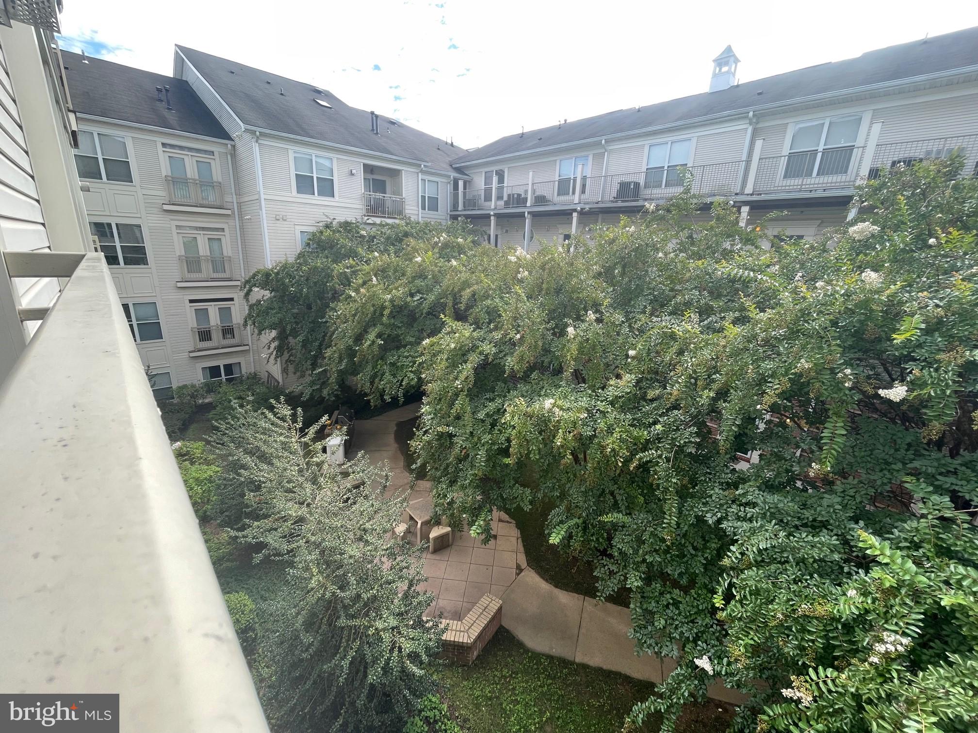 MARQUIS AT VIENNA STATION - Residential Lease