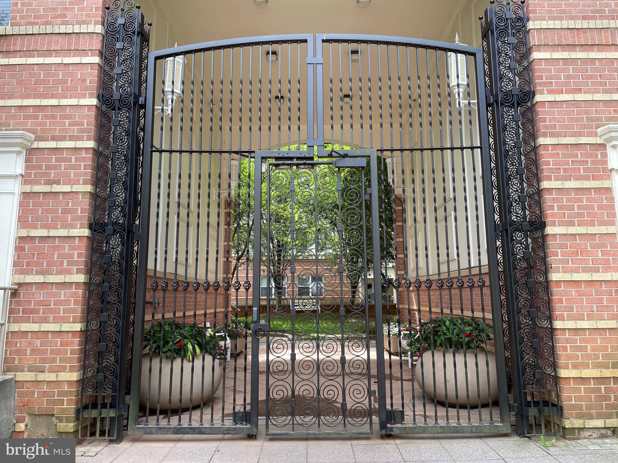 MARQUIS AT VIENNA STATION - Residential Lease