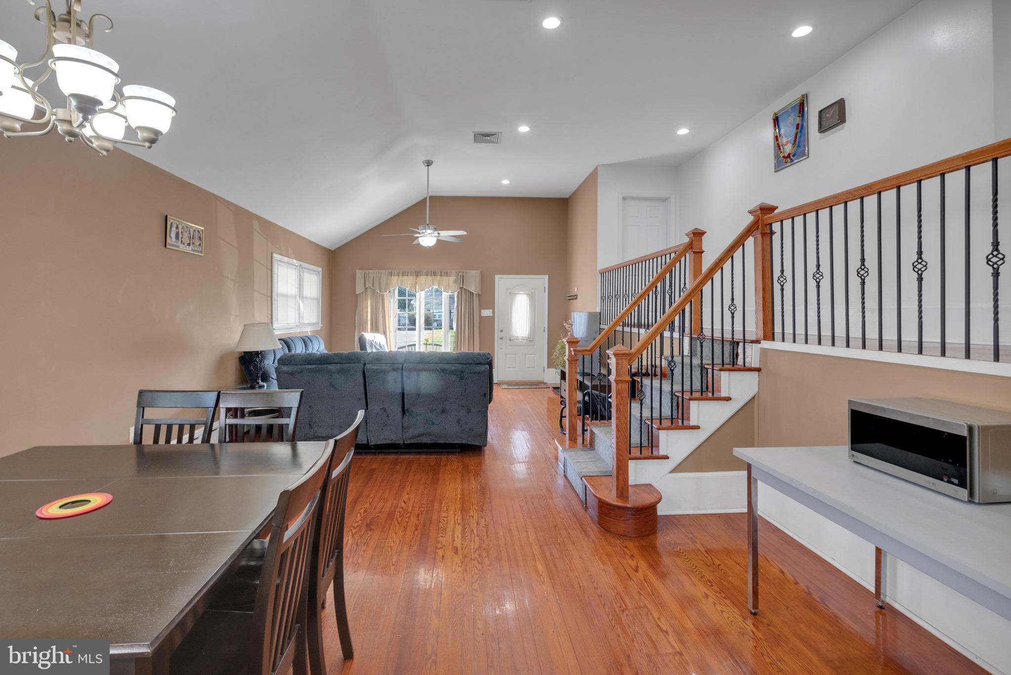 SOMERTON - Residential