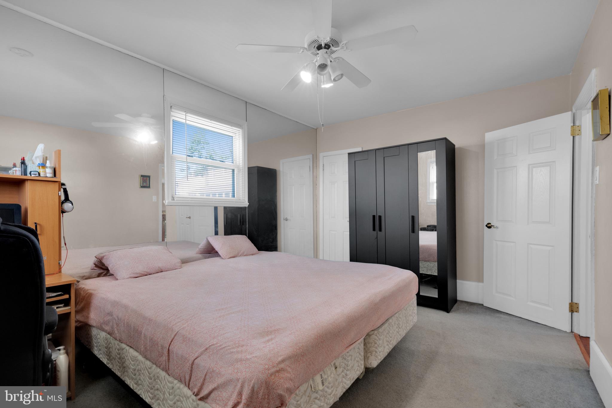 SOMERTON - Residential