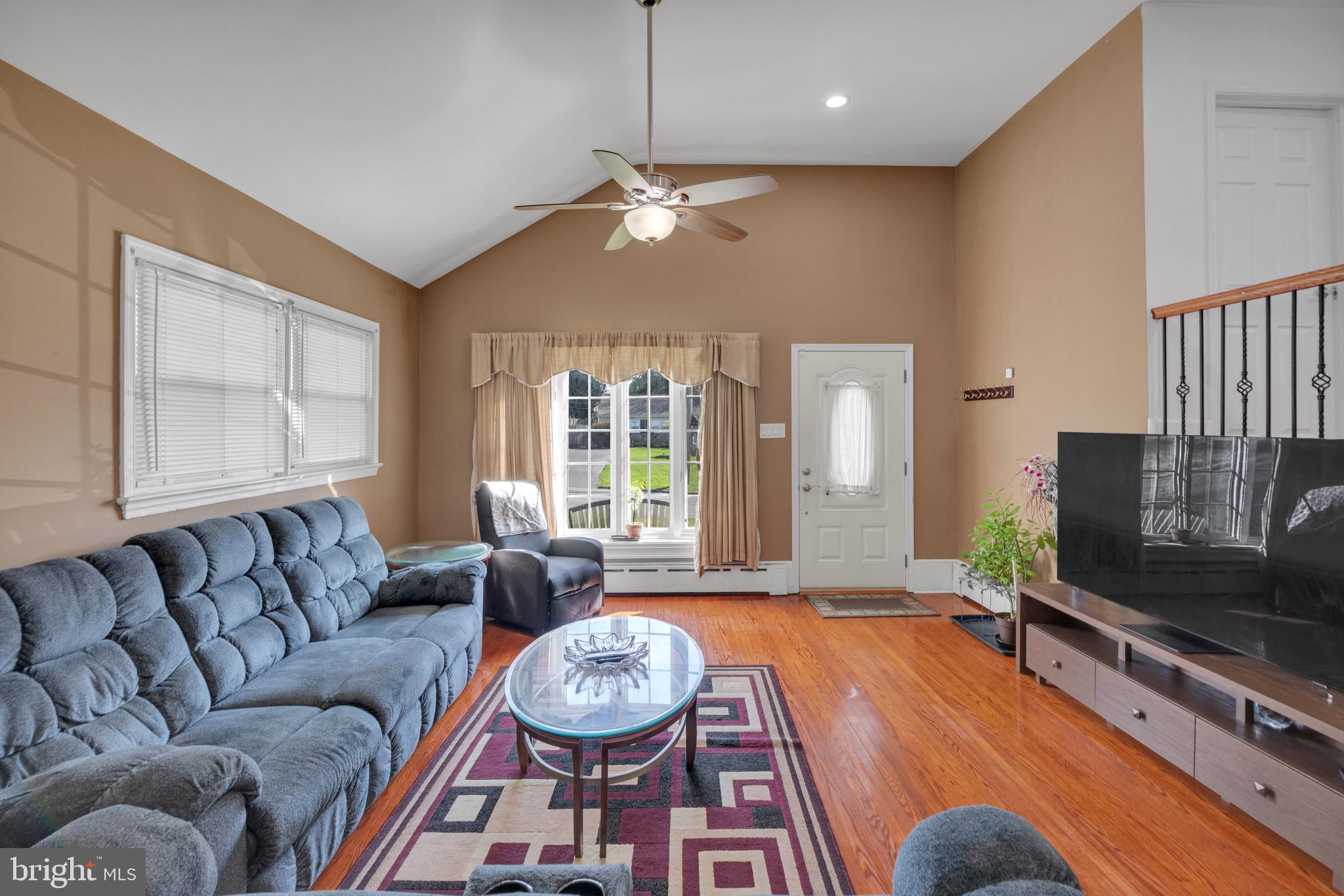 SOMERTON - Residential