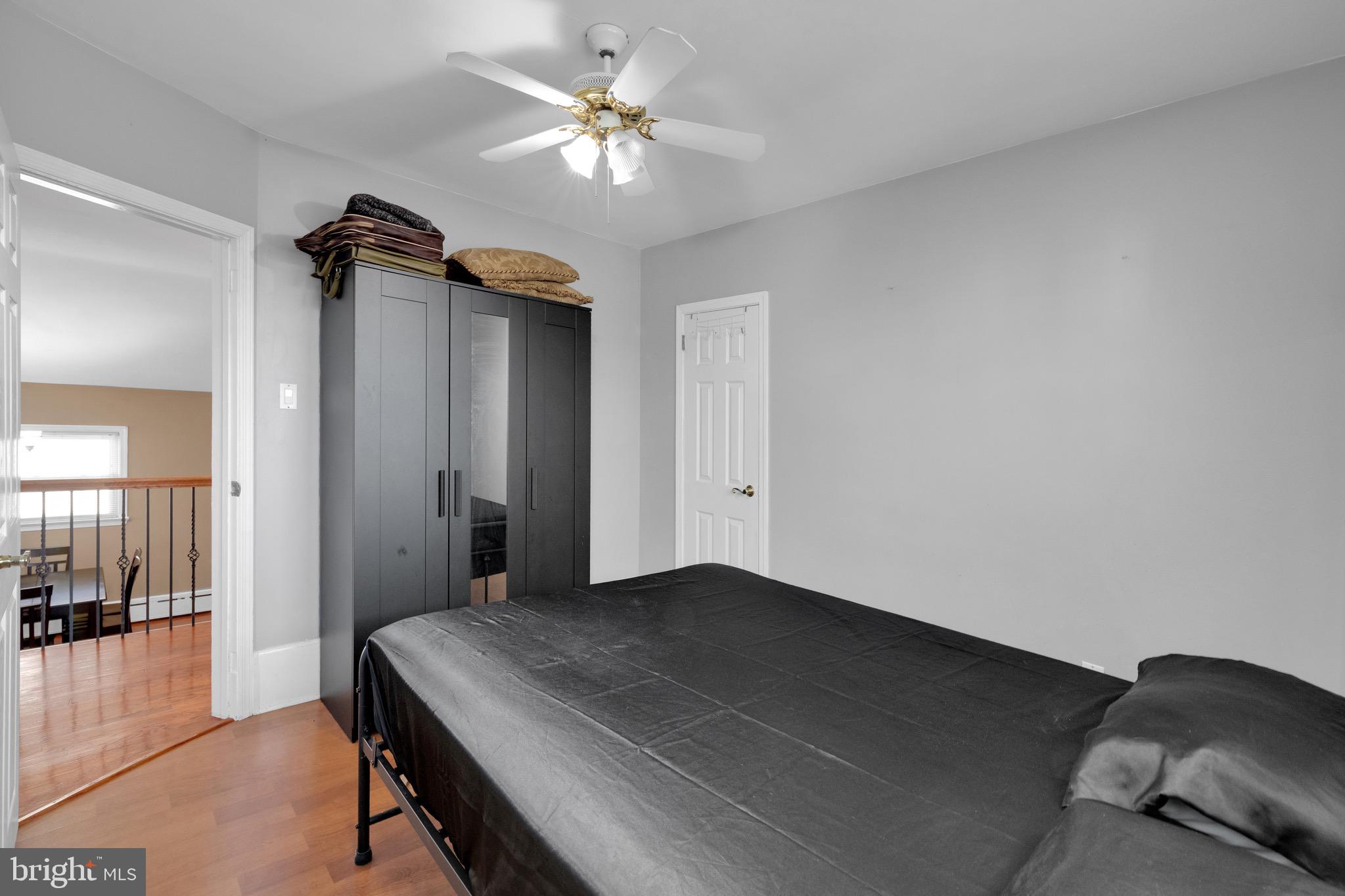 SOMERTON - Residential