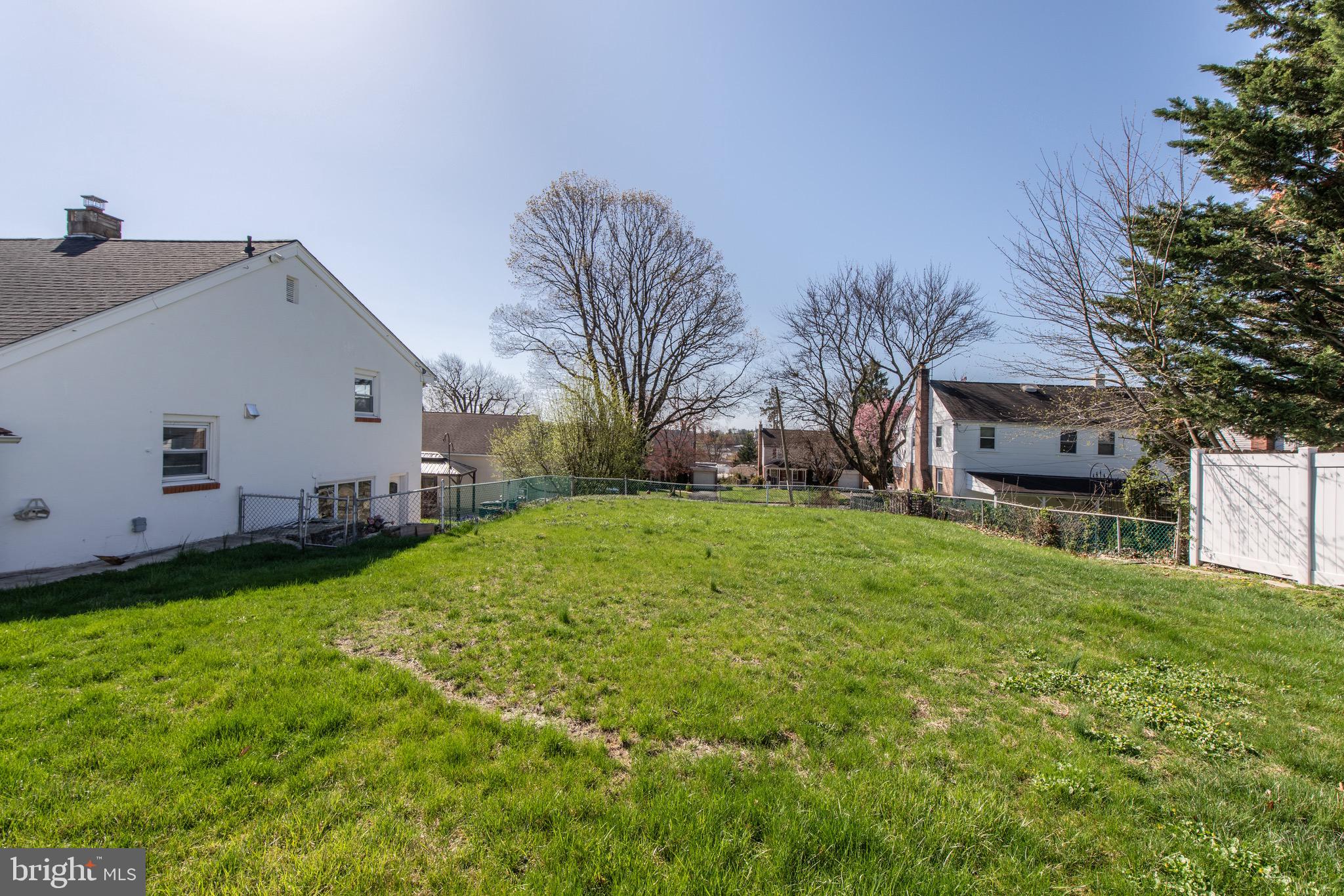 SOMERTON - Residential