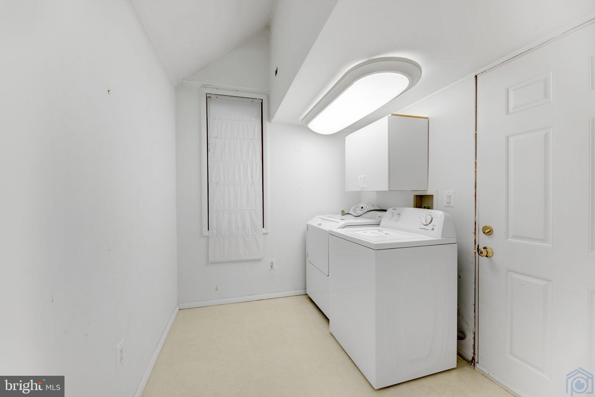 STEWARTS LANDING - Residential