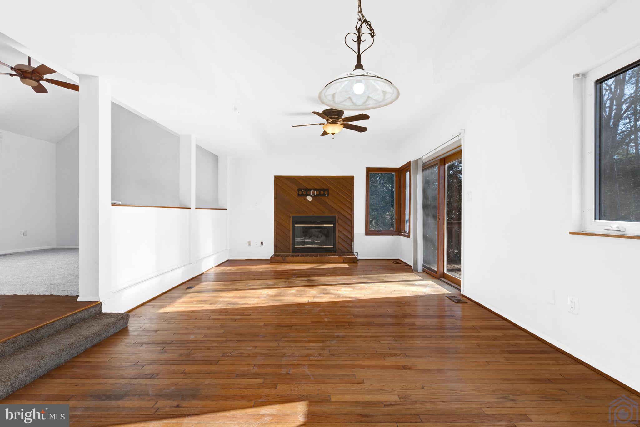 STEWARTS LANDING - Residential