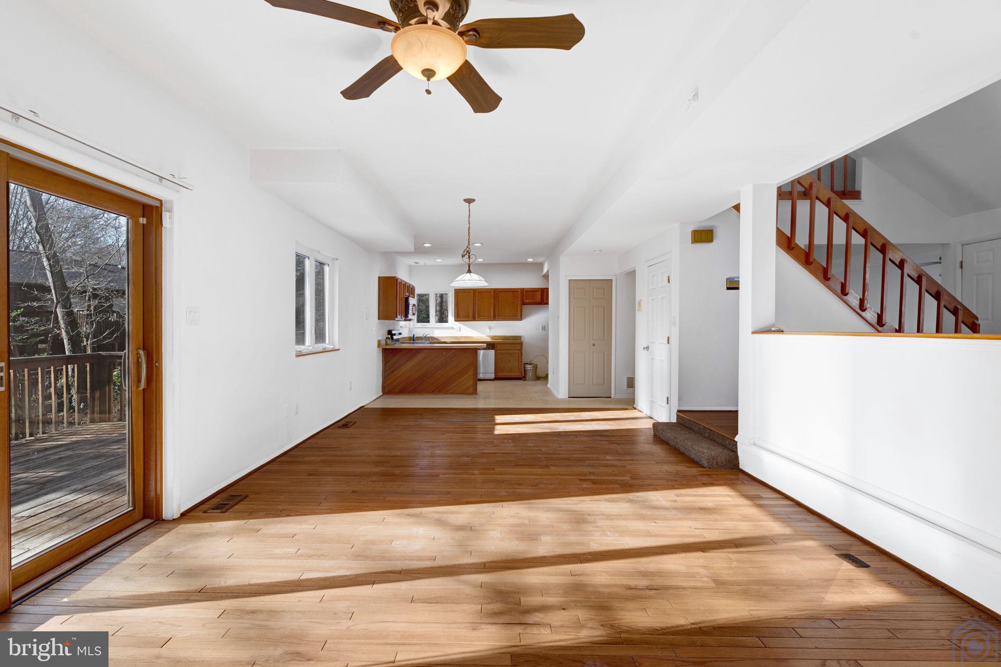 STEWARTS LANDING - Residential