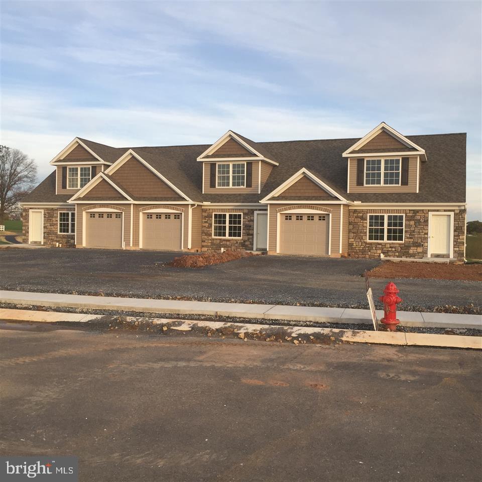 STONEYBROOK - Residential