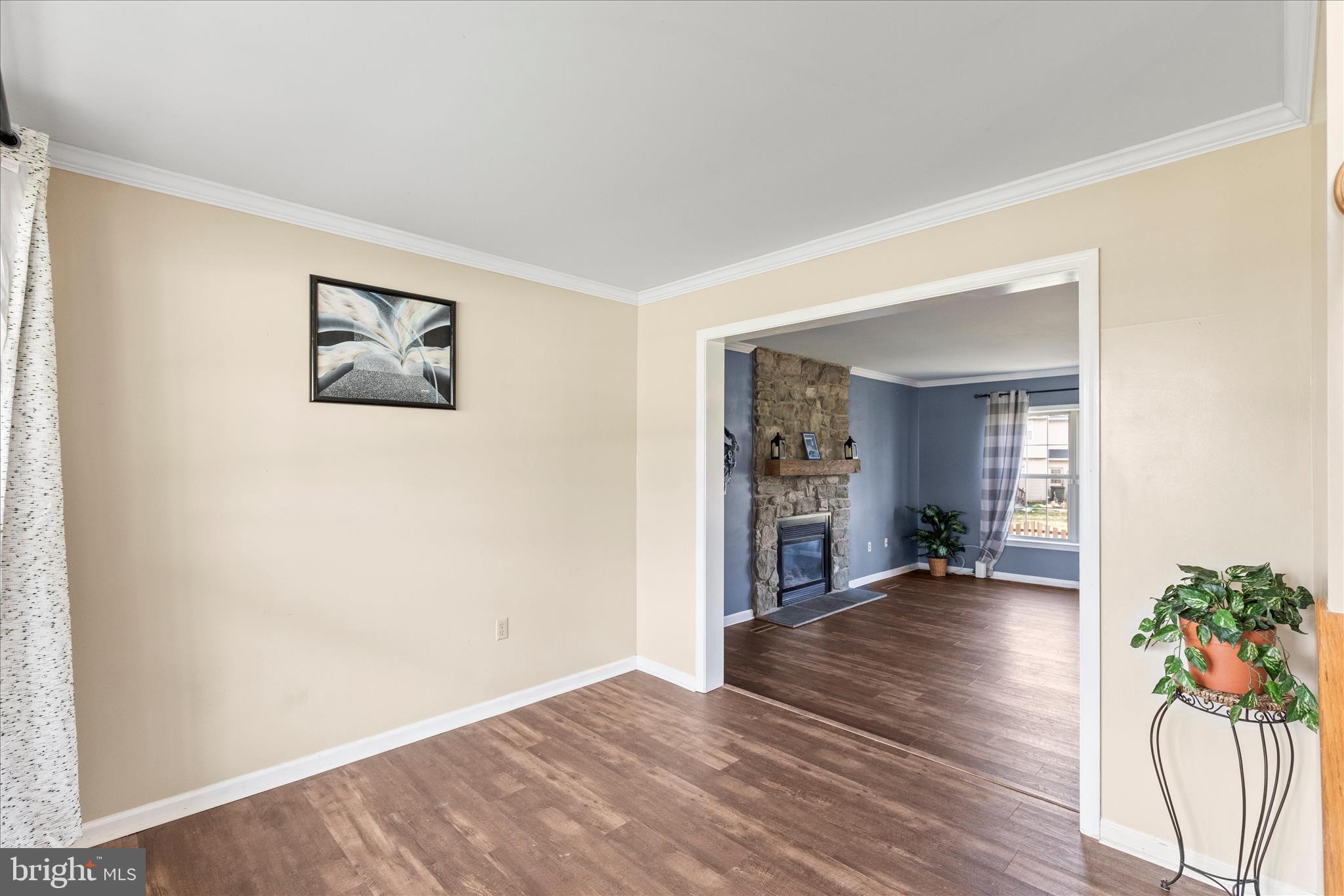 THORNBURY HUNT - Residential