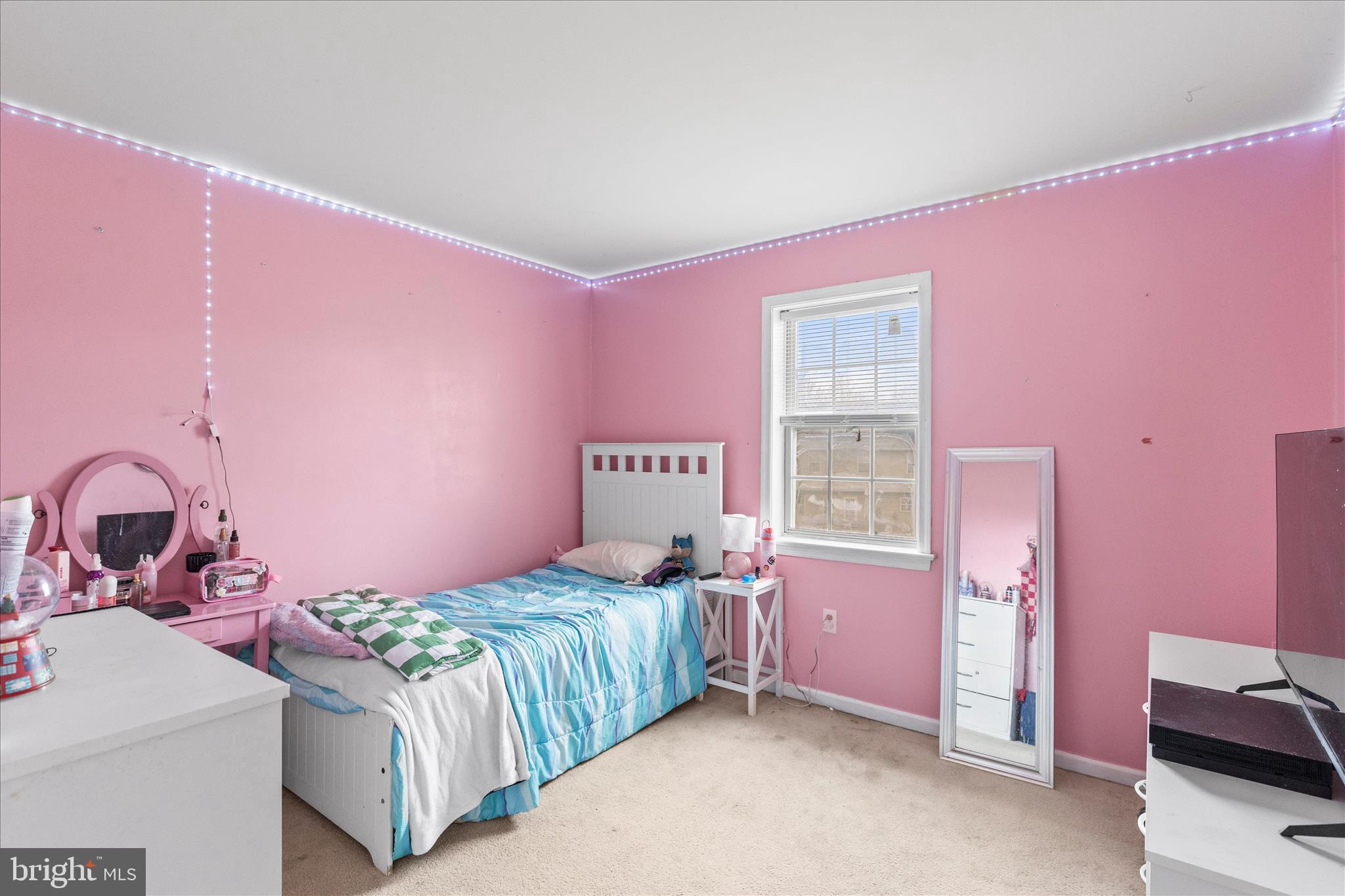 THORNBURY HUNT - Residential