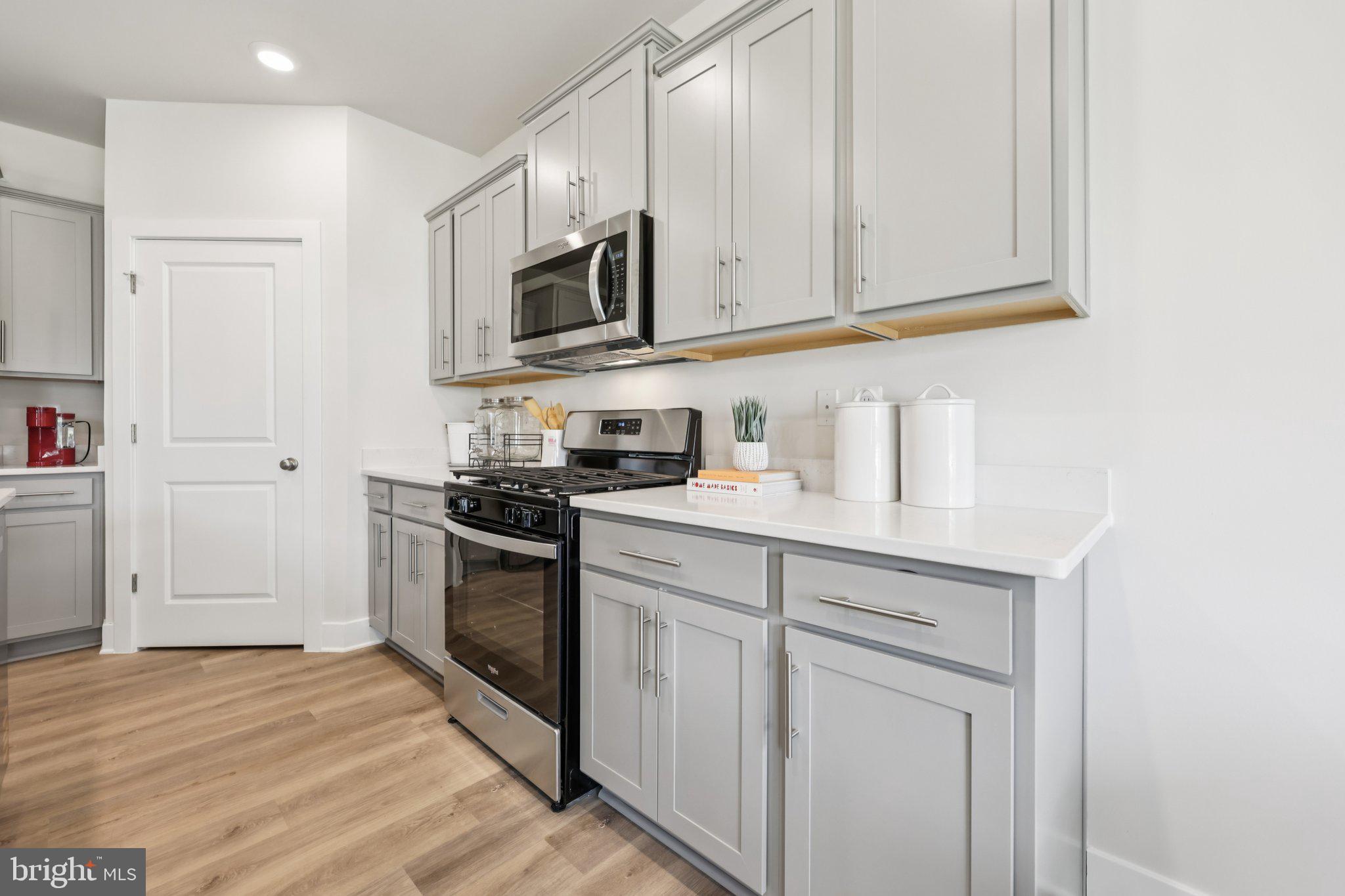 LINWOOD LANDING - Residential