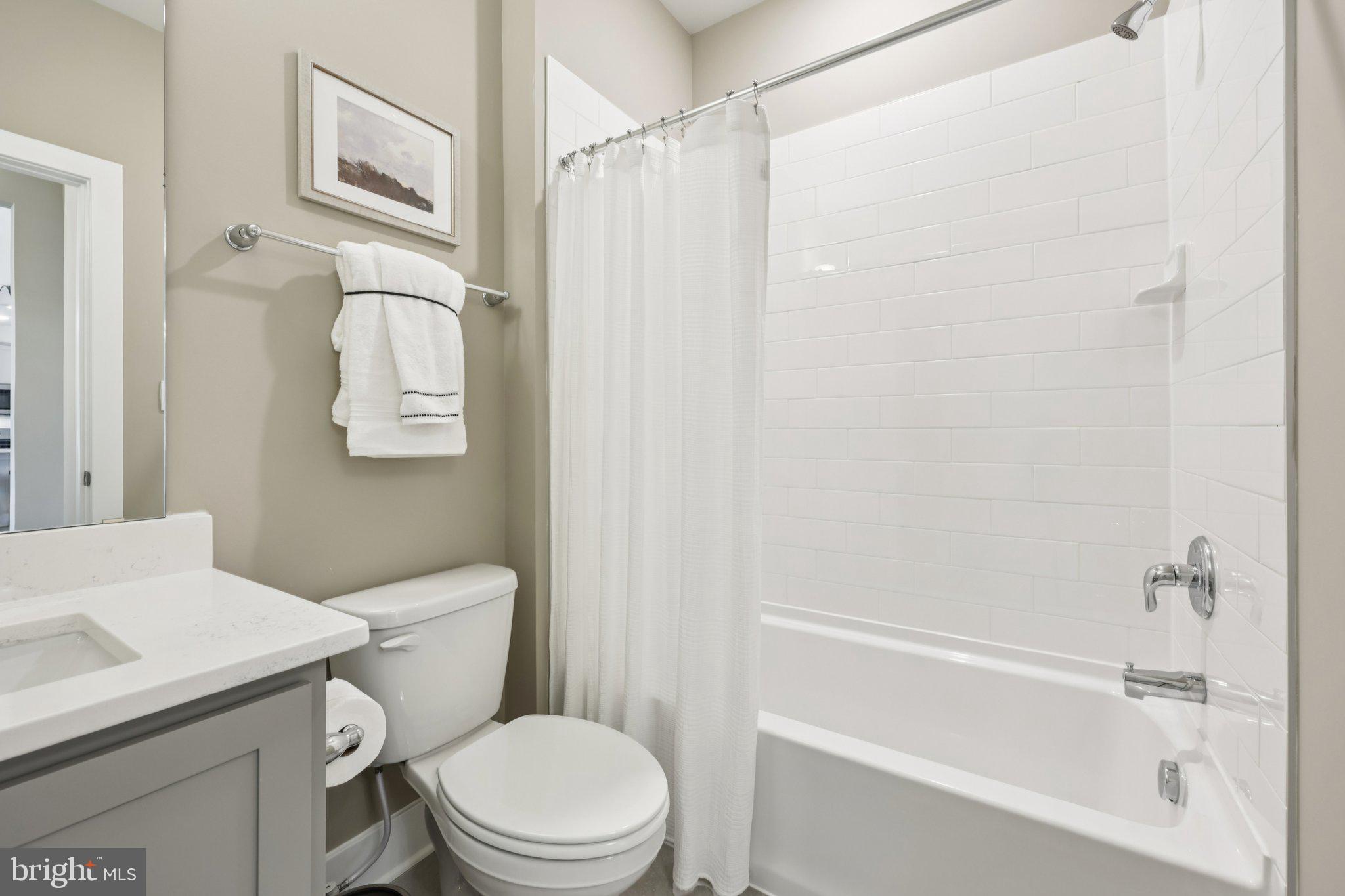 LINWOOD LANDING - Residential