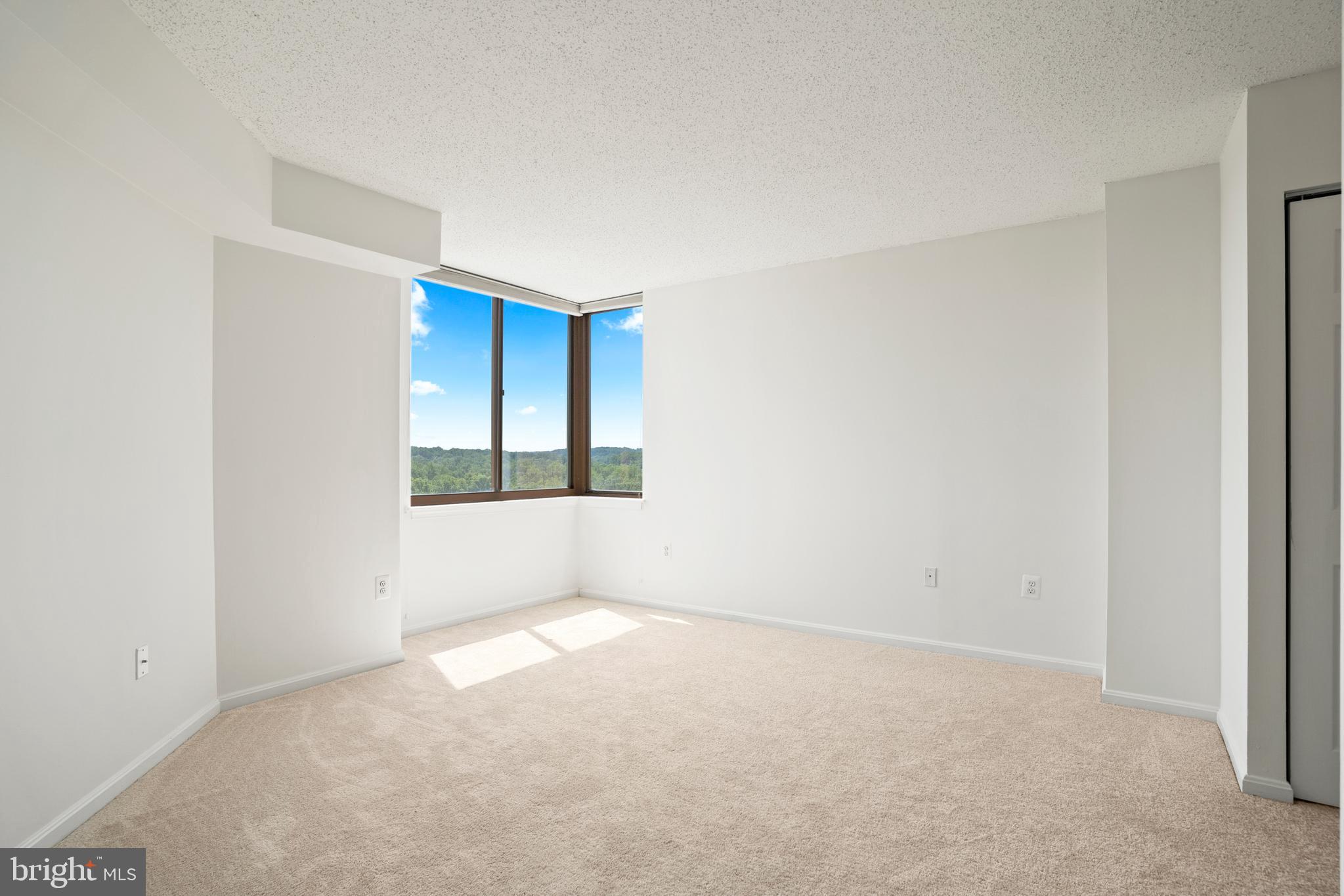 GROSVENOR PARK - Residential