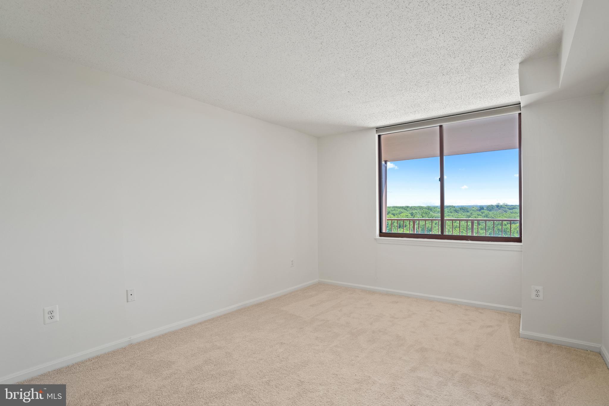 GROSVENOR PARK - Residential