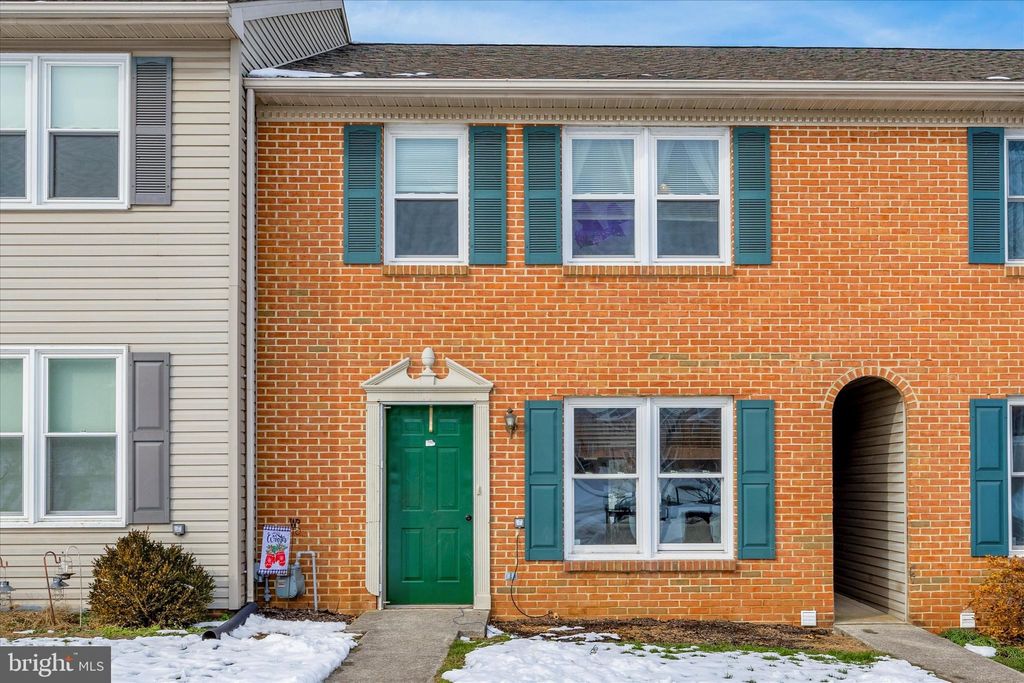 Photo of 106 Stonecrest Court, Stevens, PA 17578 (MLS # PALA2045782)