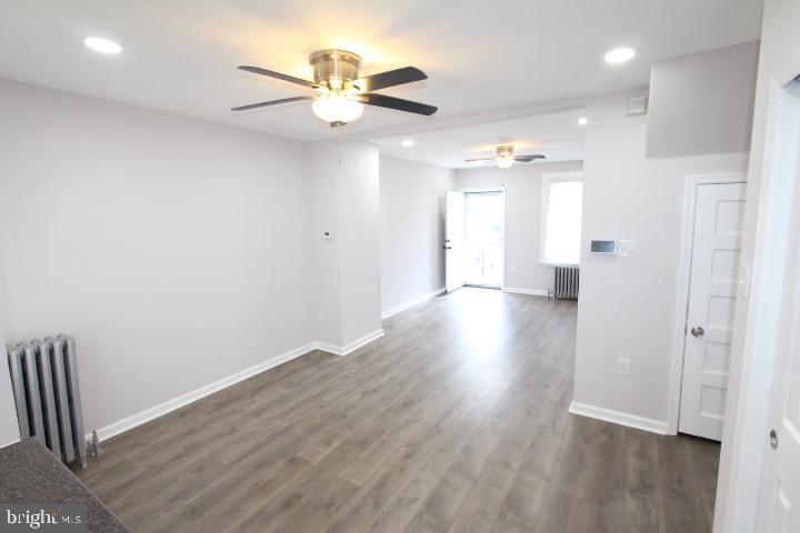 LAWNCREST - Residential