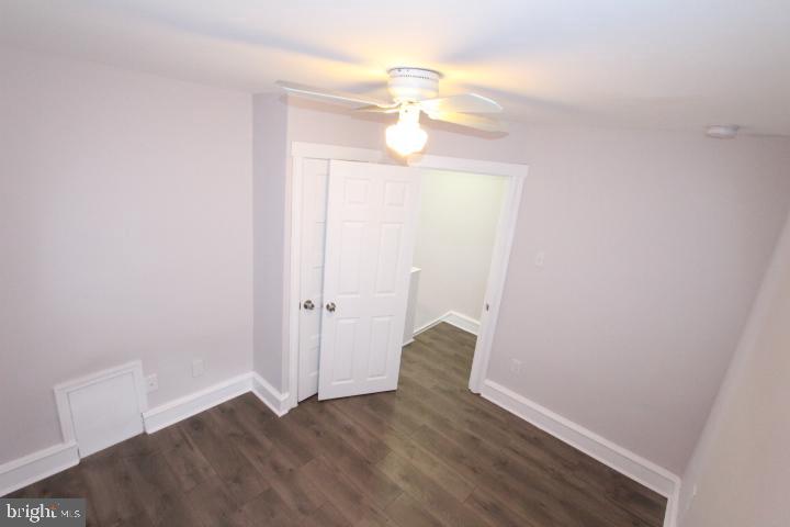 LAWNCREST - Residential