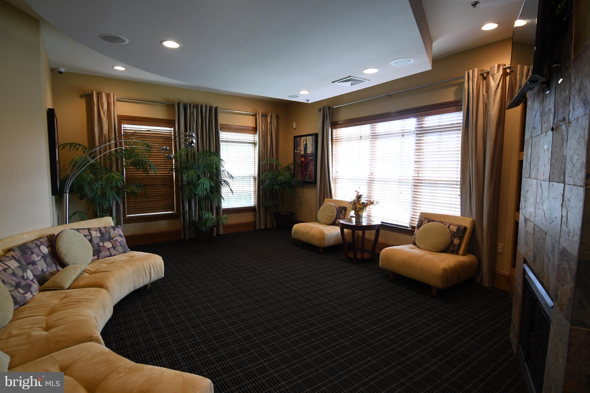 WESTCHESTER AT STRATFORD - Residential