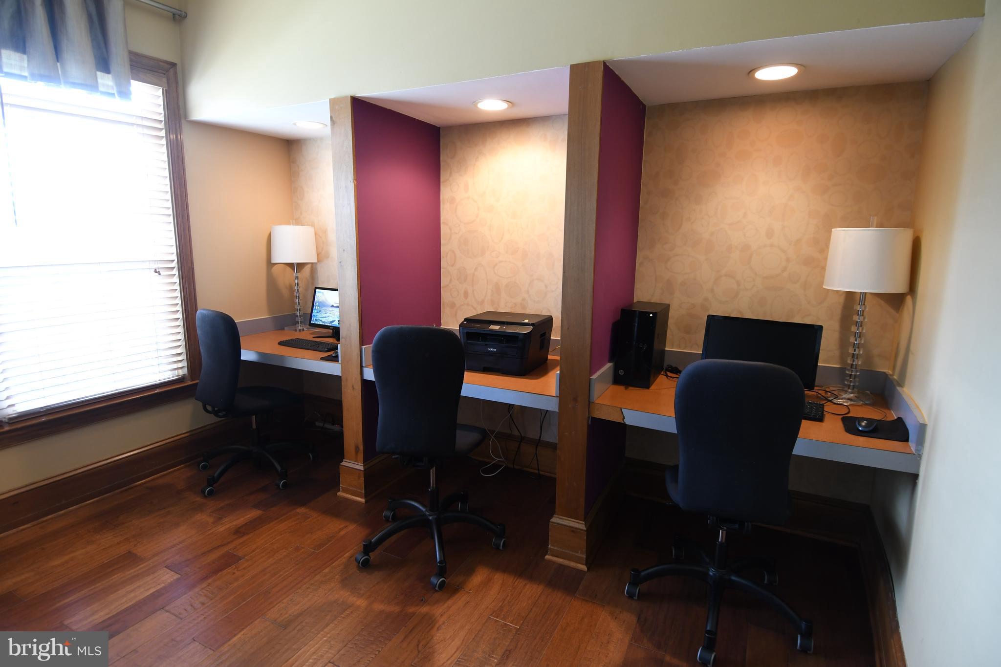 WESTCHESTER AT STRATFORD - Residential