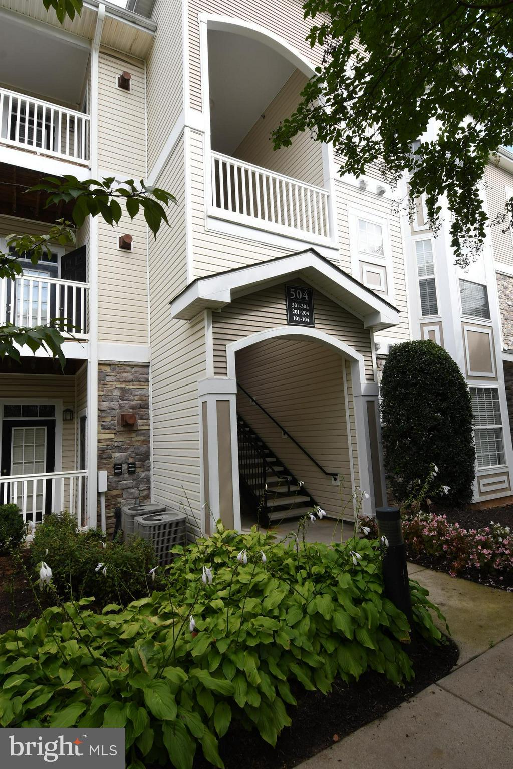 WESTCHESTER AT STRATFORD - Residential