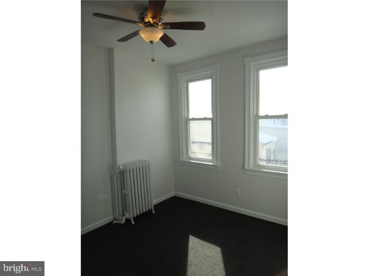 PORT RICHMOND - Residential