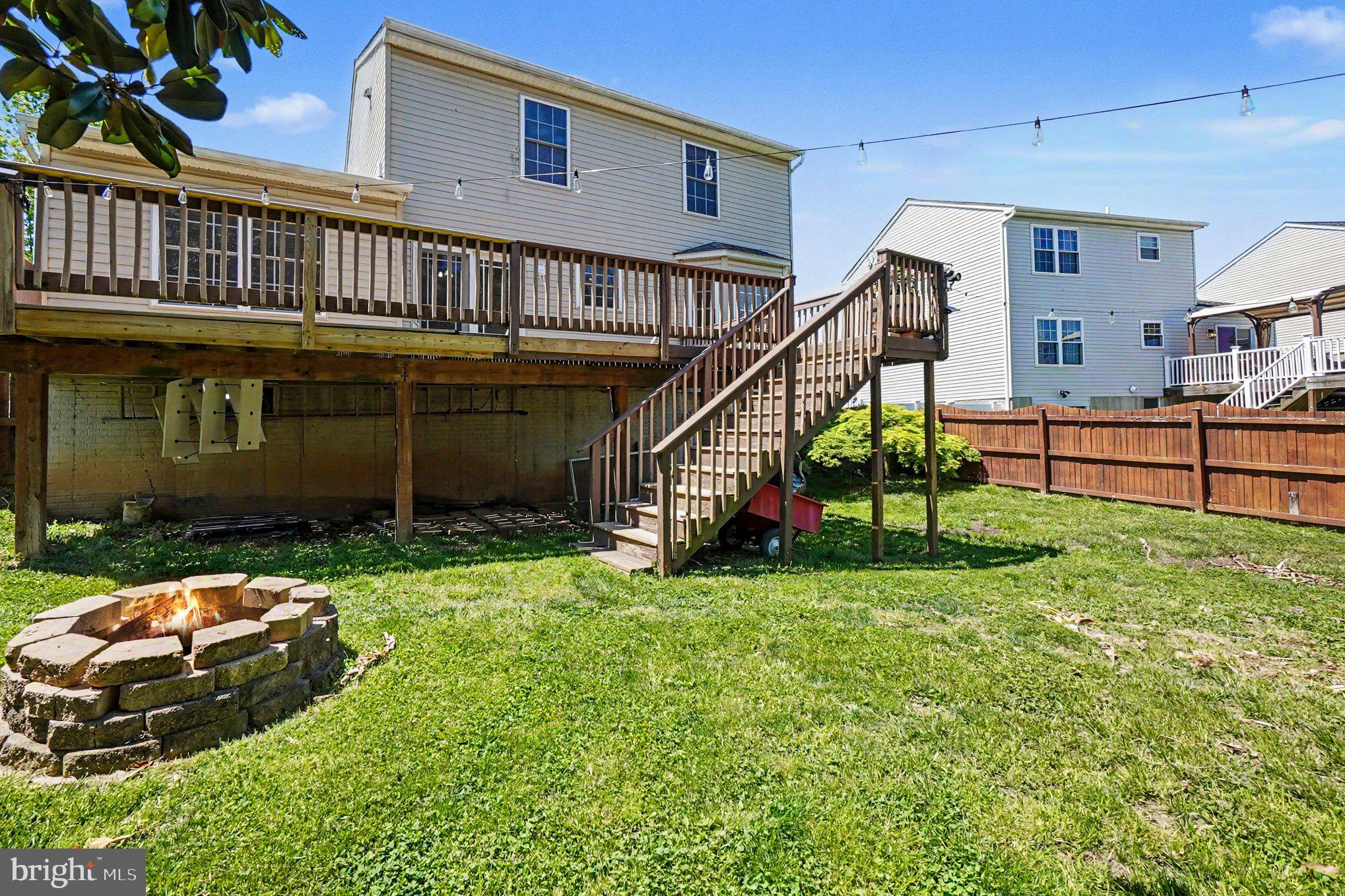 BEACHWOOD ESTATES - Residential