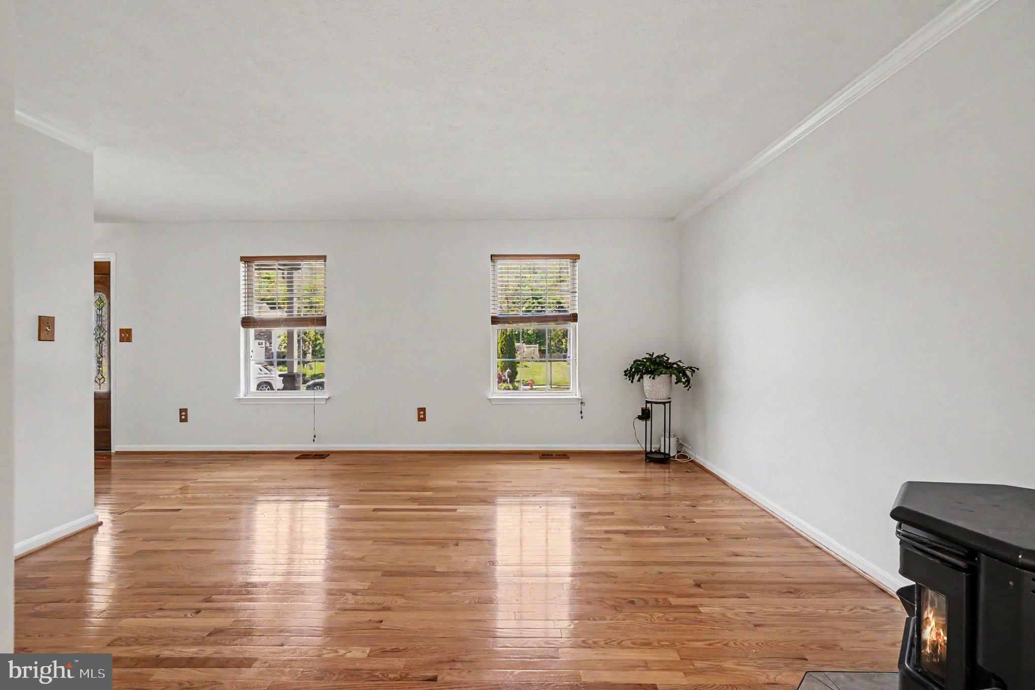 BEACHWOOD ESTATES - Residential