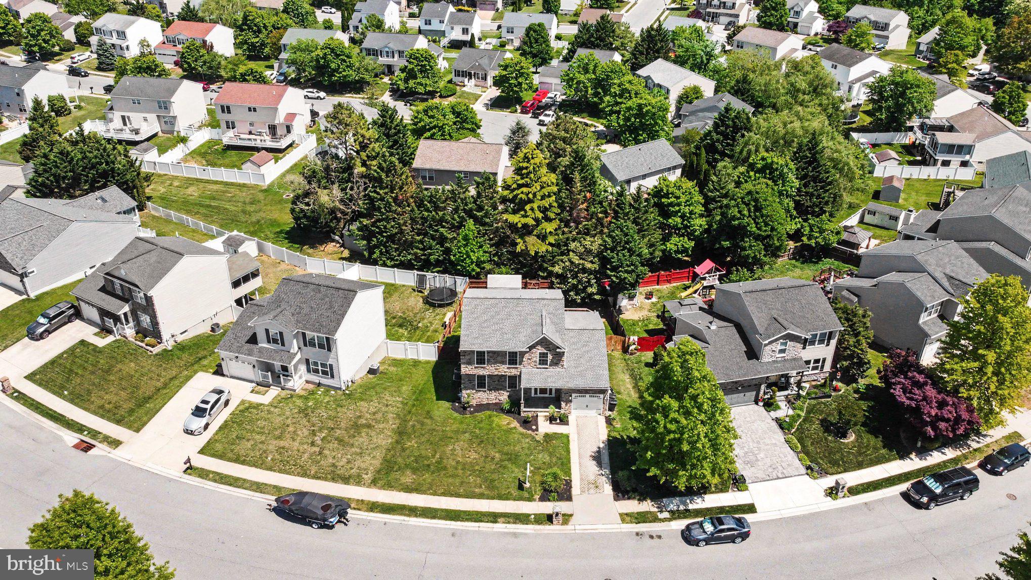 BEACHWOOD ESTATES - Residential