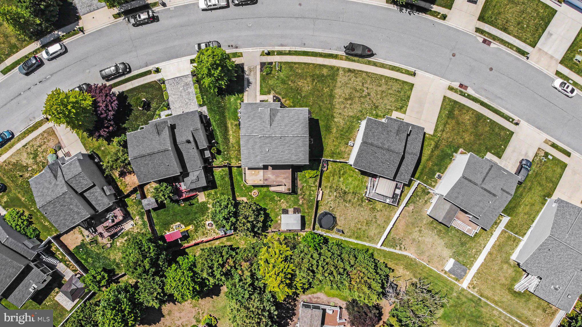 BEACHWOOD ESTATES - Residential