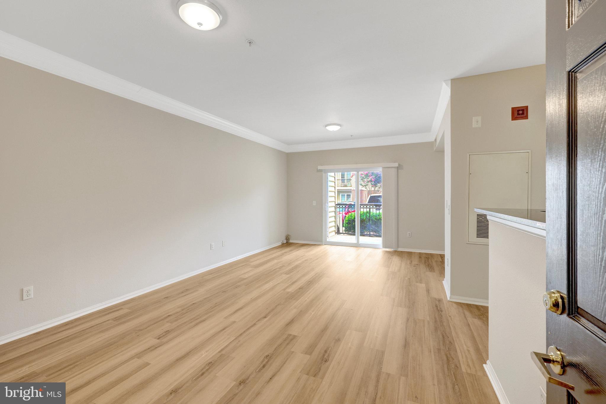 GATES OF MCLEAN - Residential