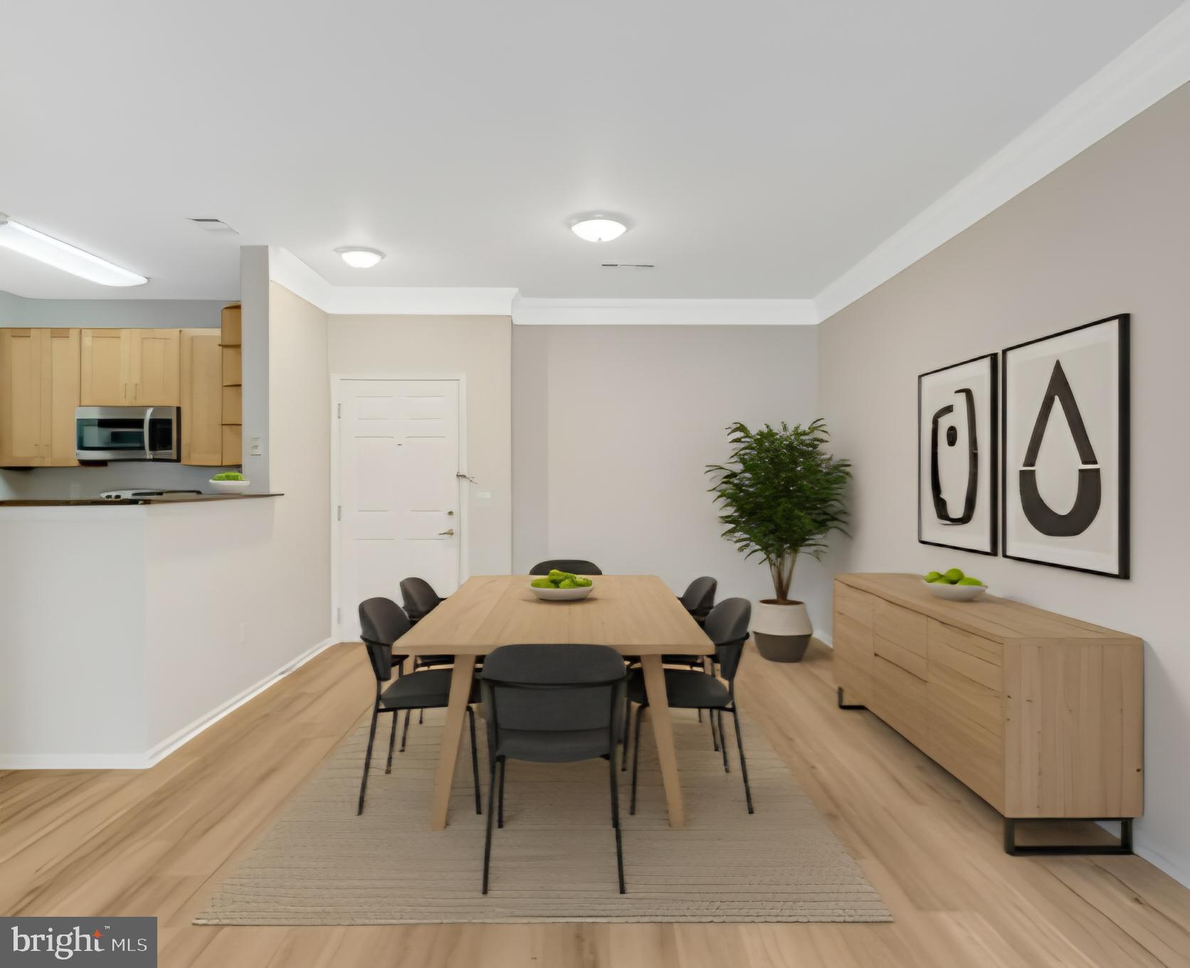 GATES OF MCLEAN - Residential