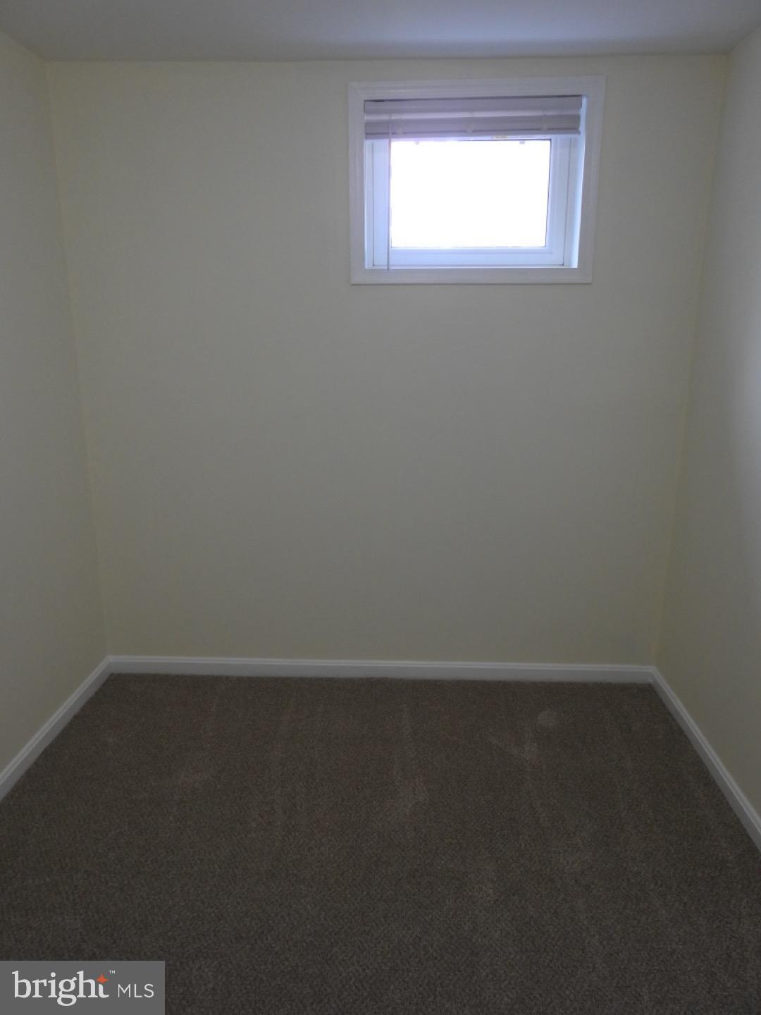 LAKESIDE - Residential