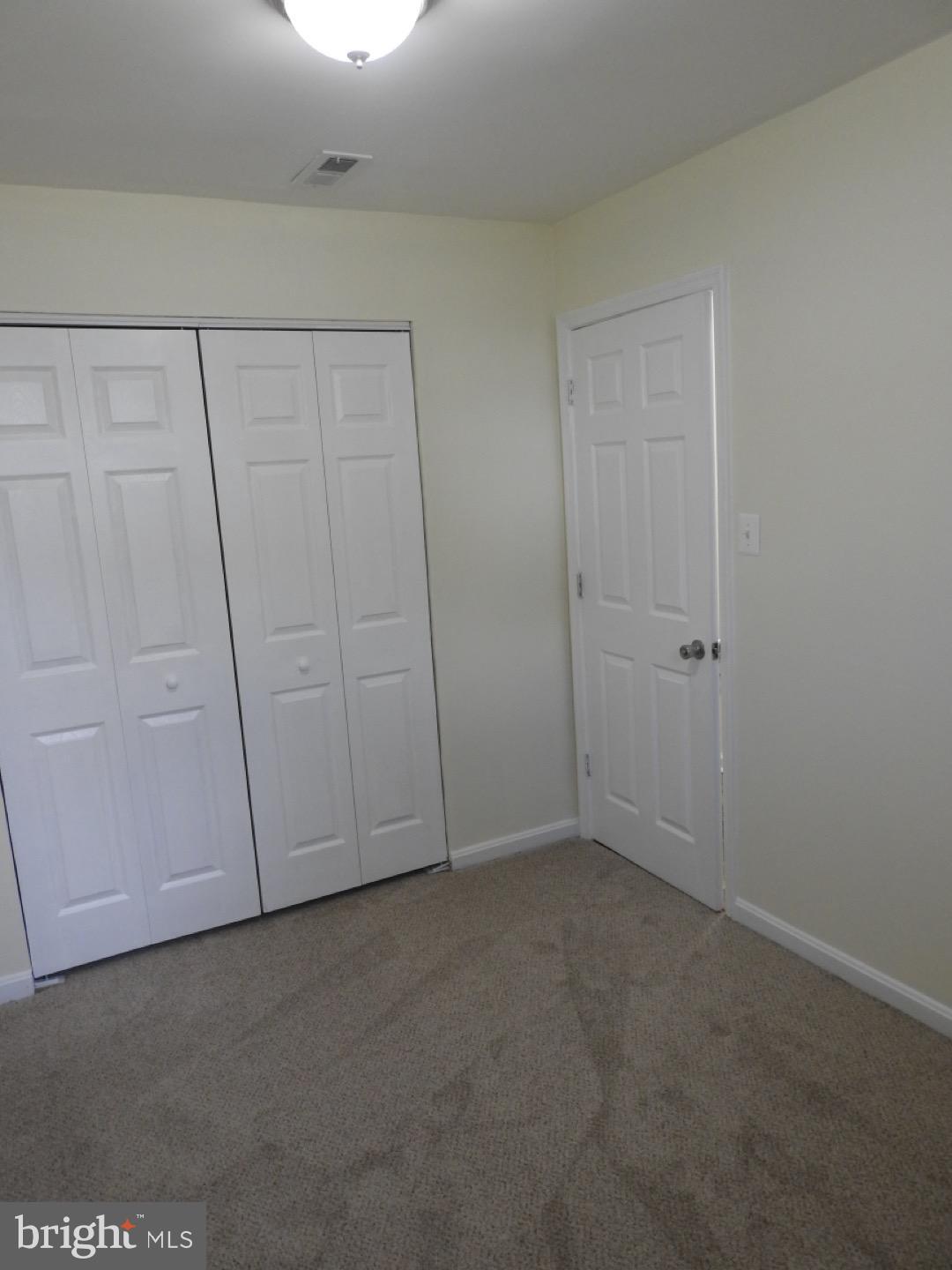 LAKESIDE - Residential