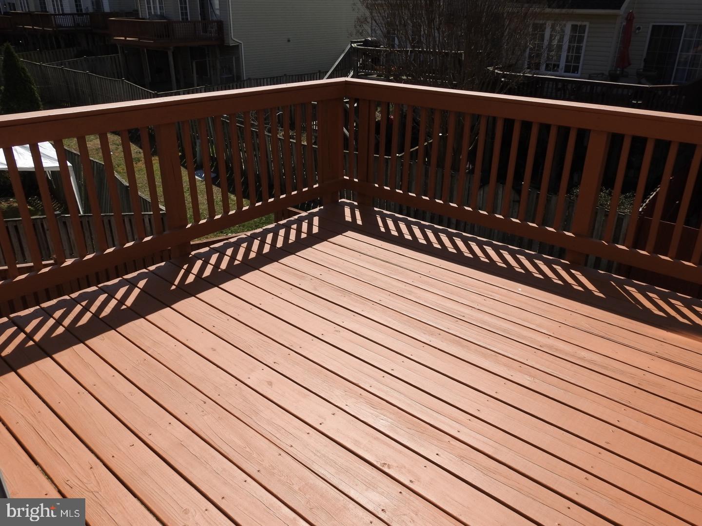 LAKESIDE - Residential