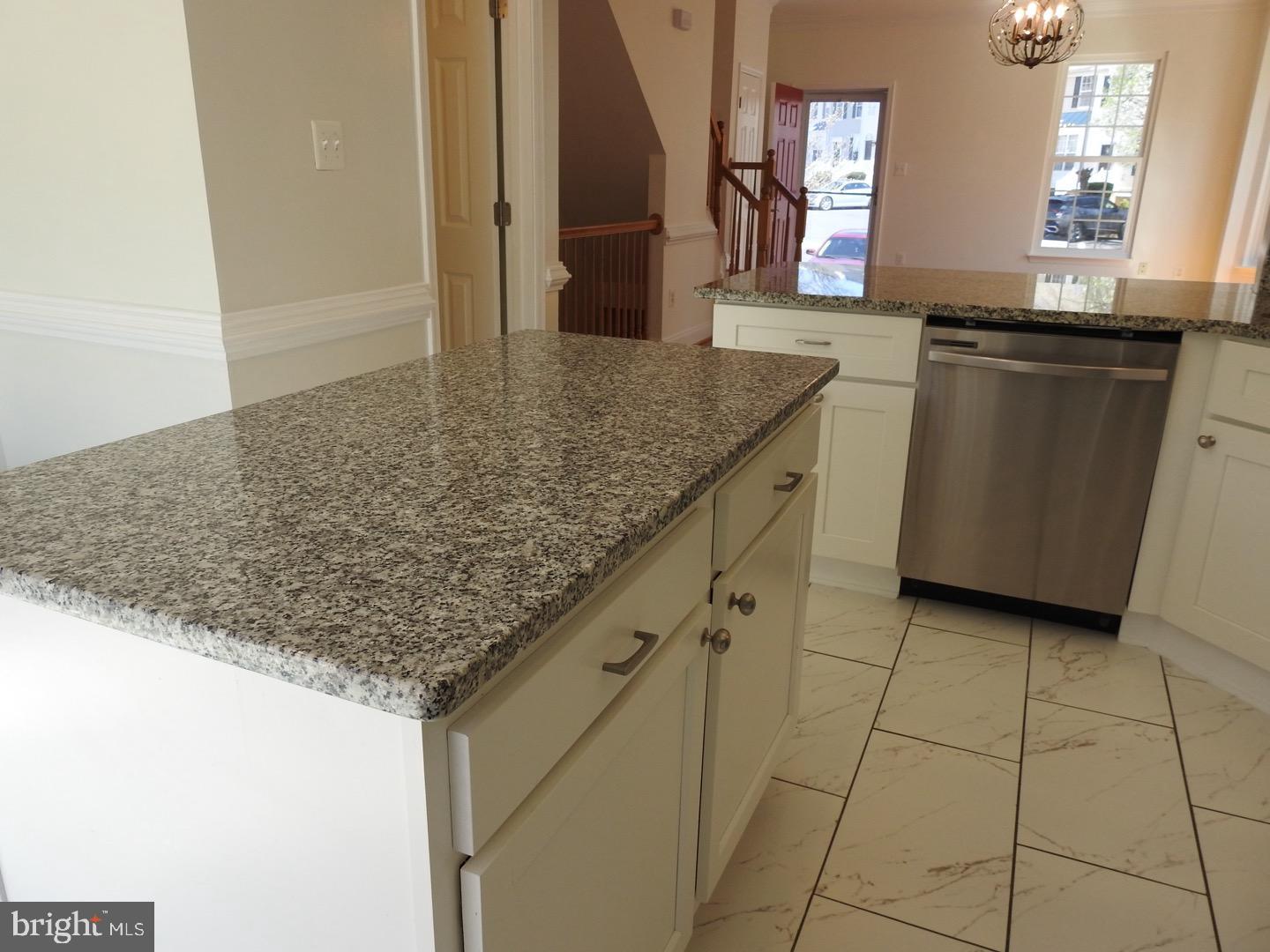 LAKESIDE - Residential