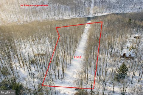 6 SPARROW TRAIL FRIENDSVILLE MD 21531