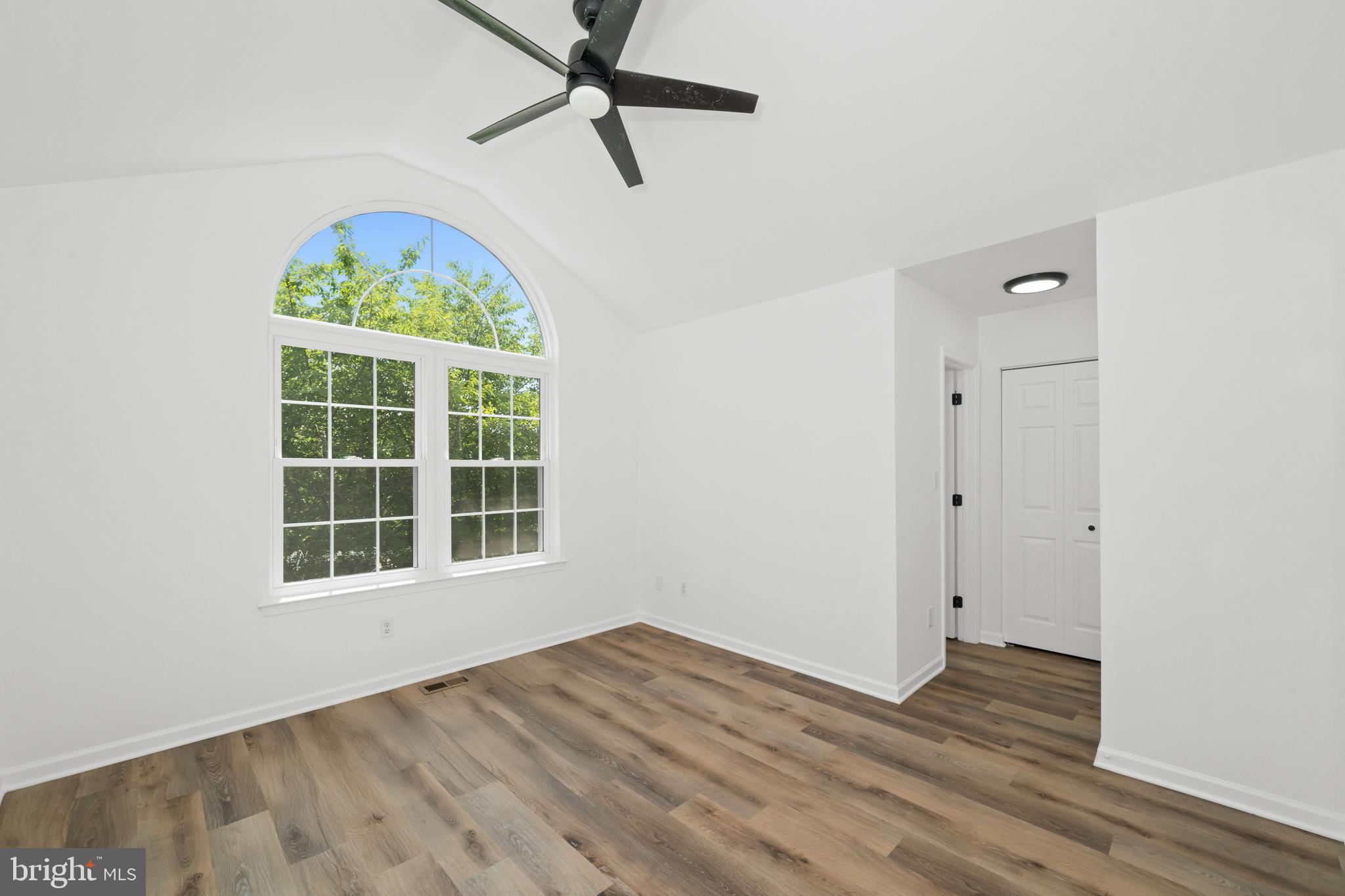 114 FOXTAIL LANE