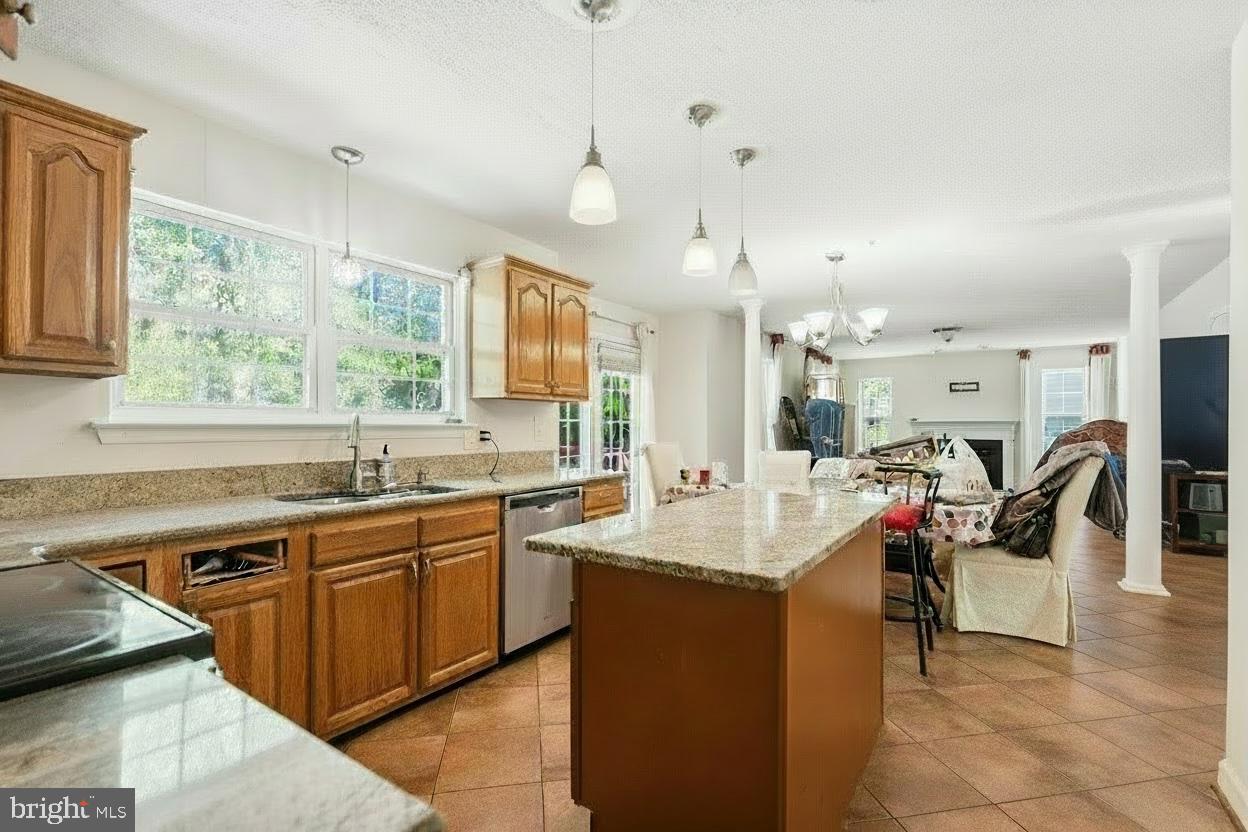 HOLLAWAY ESTATES - Residential