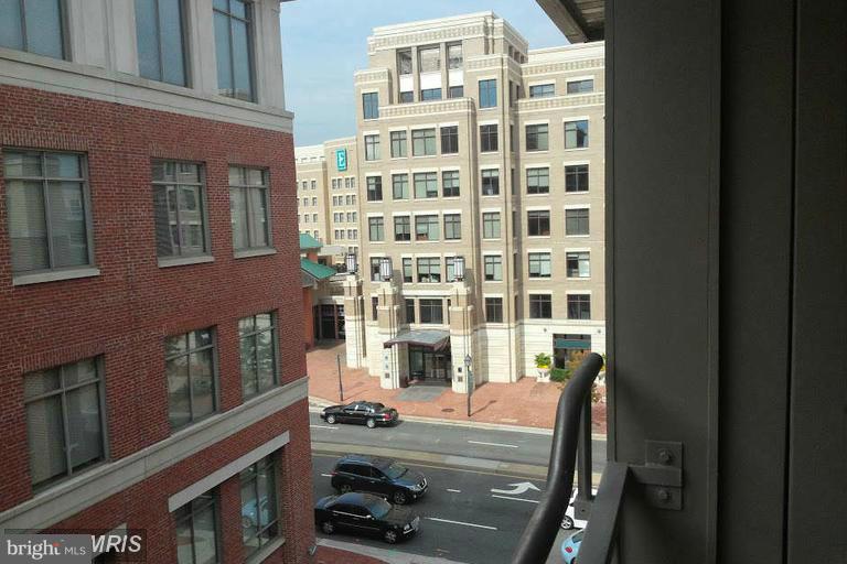 THE ROYALTON - Residential Lease