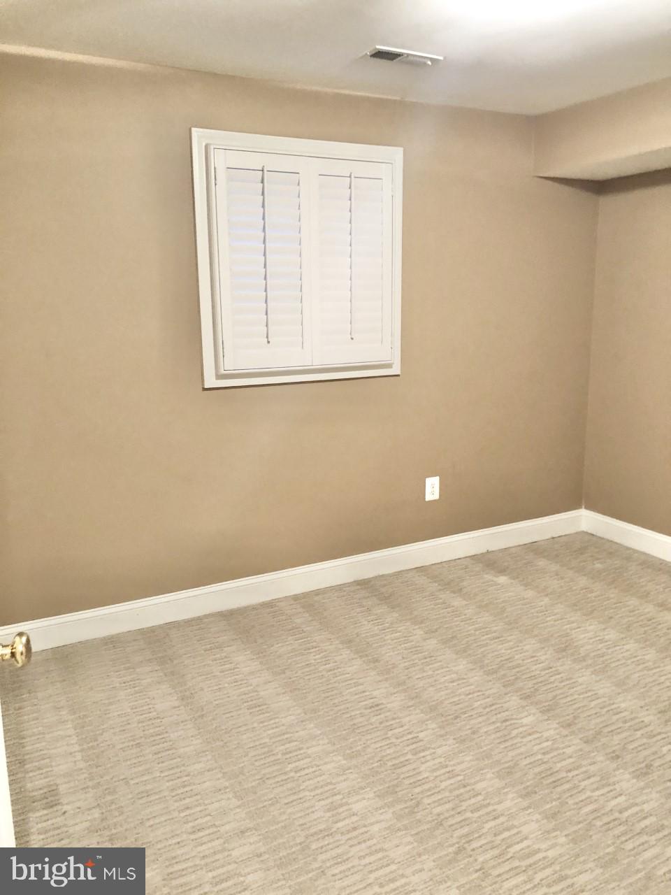 OLD TOWN ALEXANDRIA - Residential