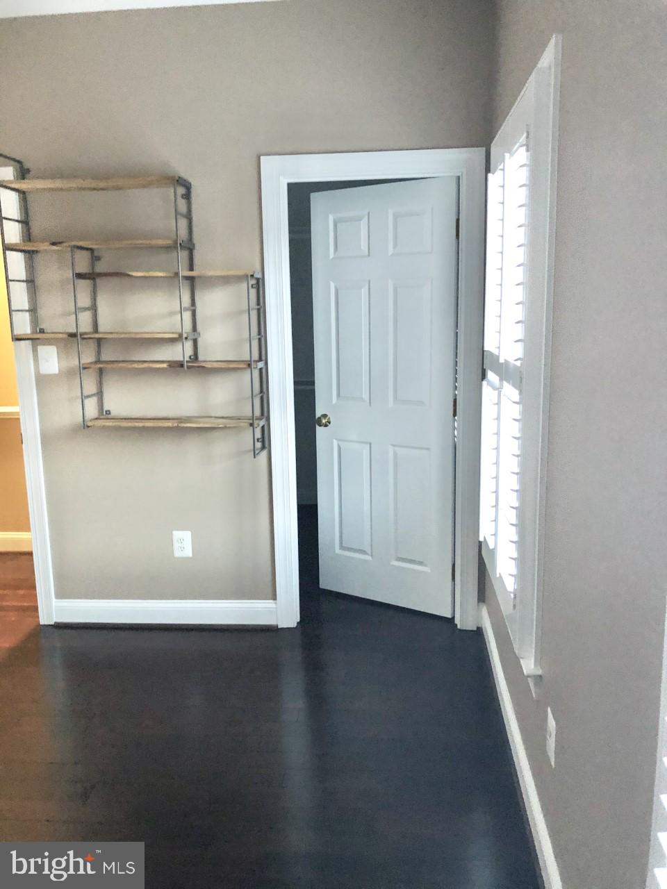 OLD TOWN ALEXANDRIA - Residential