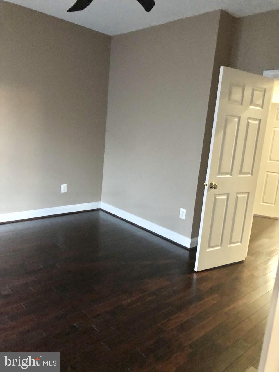 OLD TOWN ALEXANDRIA - Residential