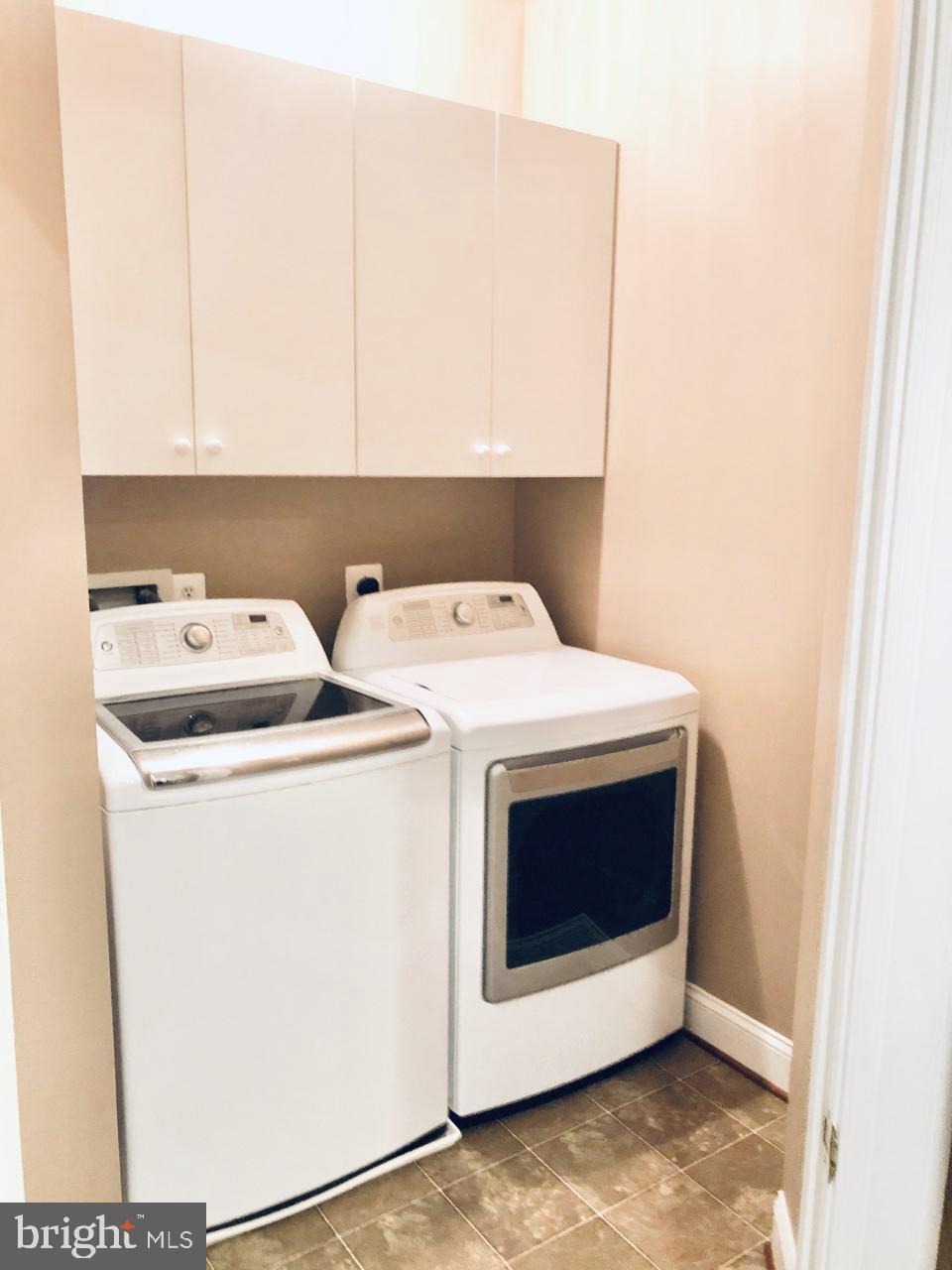 OLD TOWN ALEXANDRIA - Residential